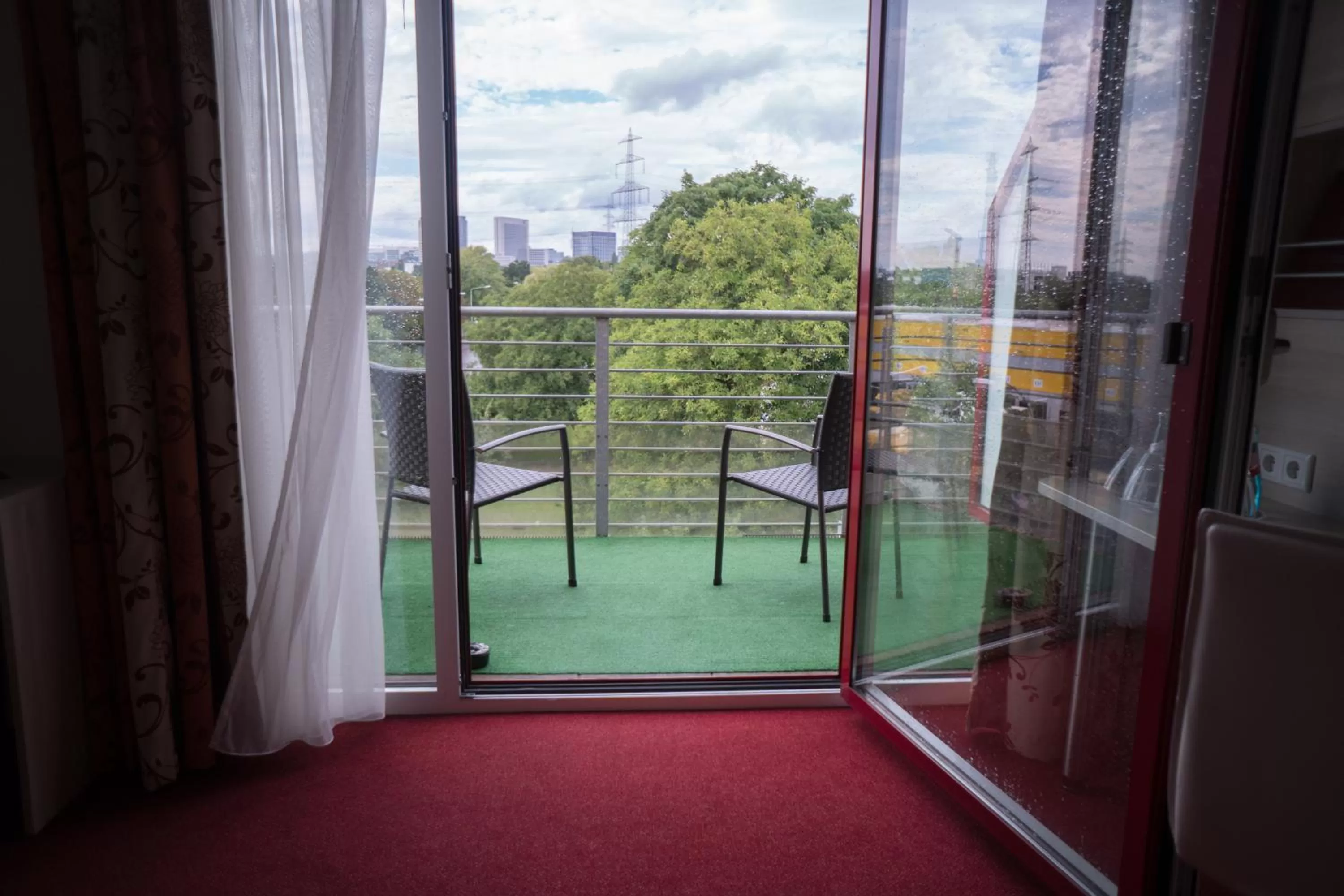 View (from property/room) in Hotel Rödelheimer Hof - Am Wasserturm