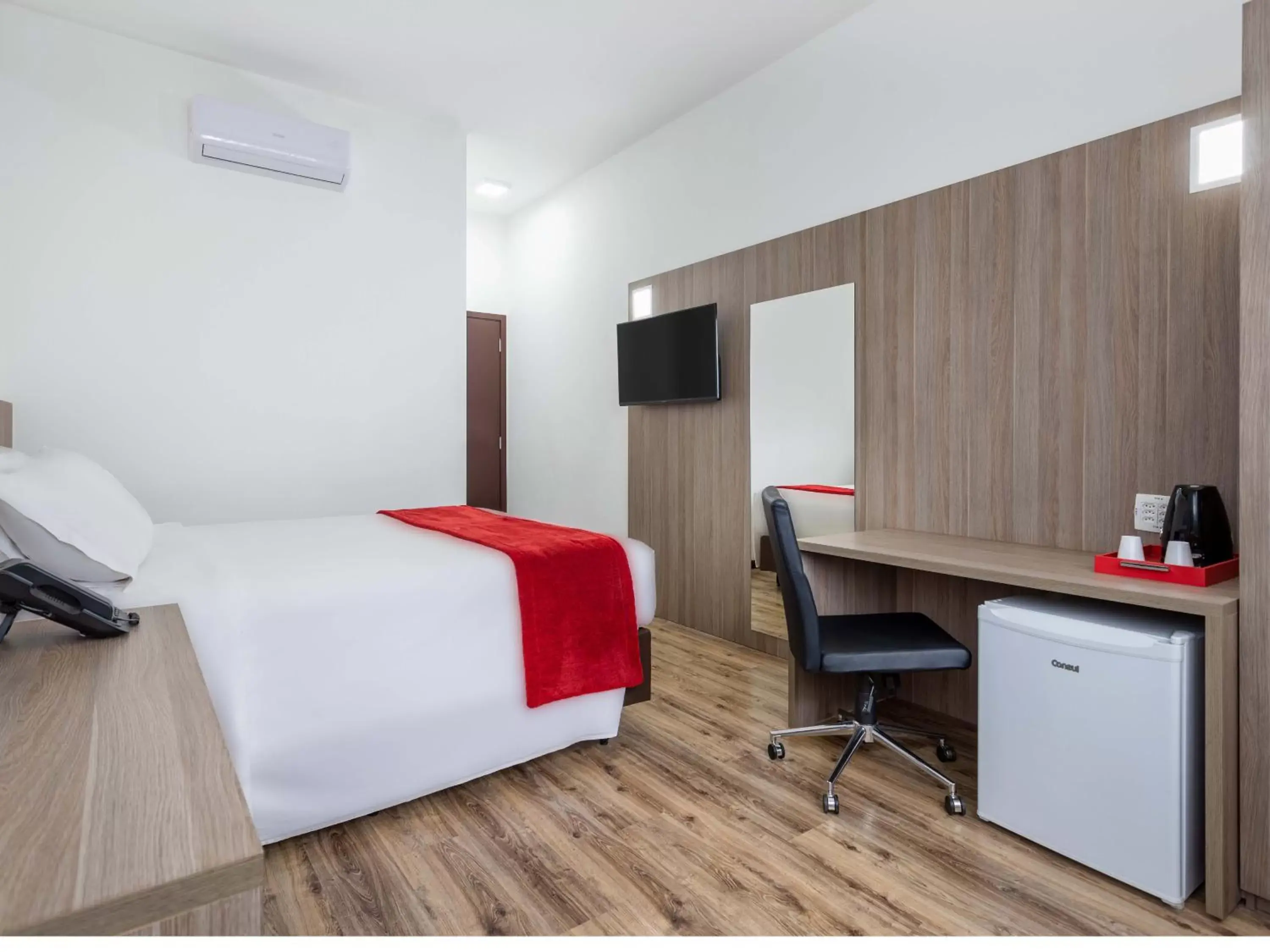 Double Room - Disability Access in Ramada Encore by Wyndham São Paulo Osasco Double Room - Disability Access in Ramada Encore by Wyndham São Paulo Osasco