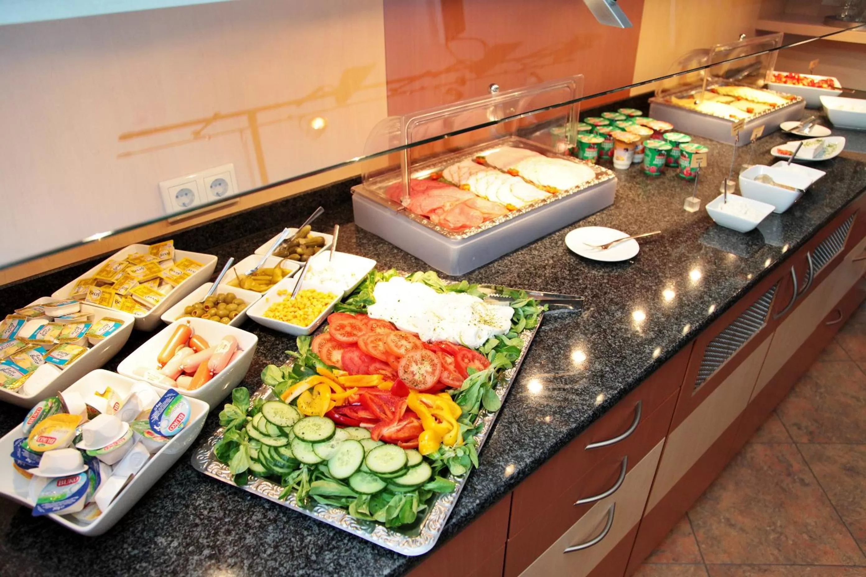 Buffet breakfast in Hotel Petul An der Zeche