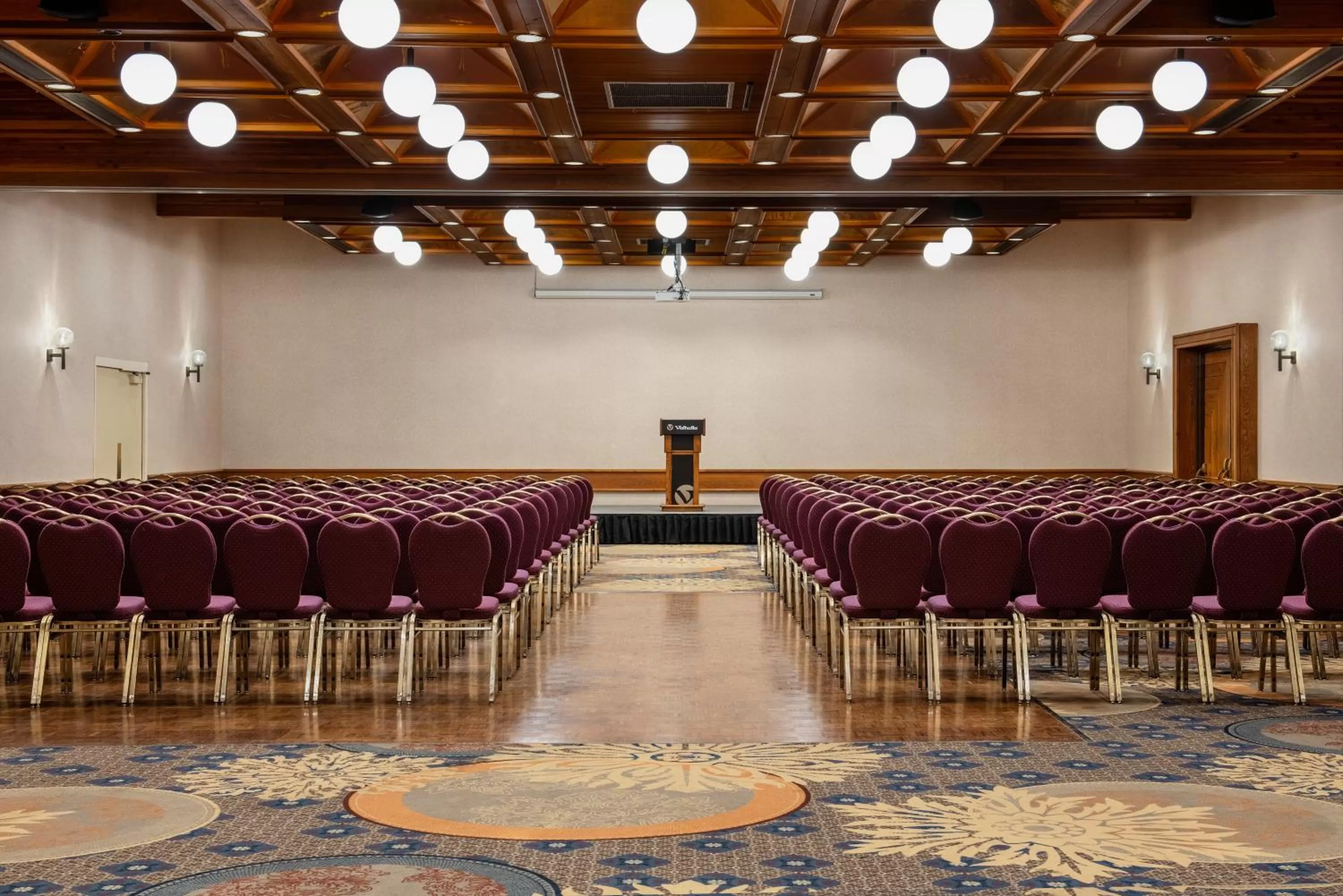 Banquet/Function facilities in Valhalla Hotel & Conference Centre