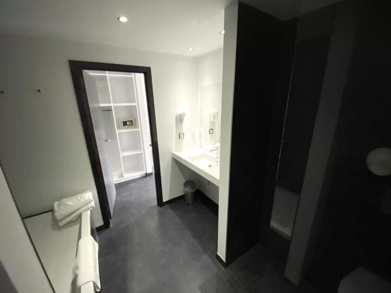 Bathroom in Hotel Eden Ardenne