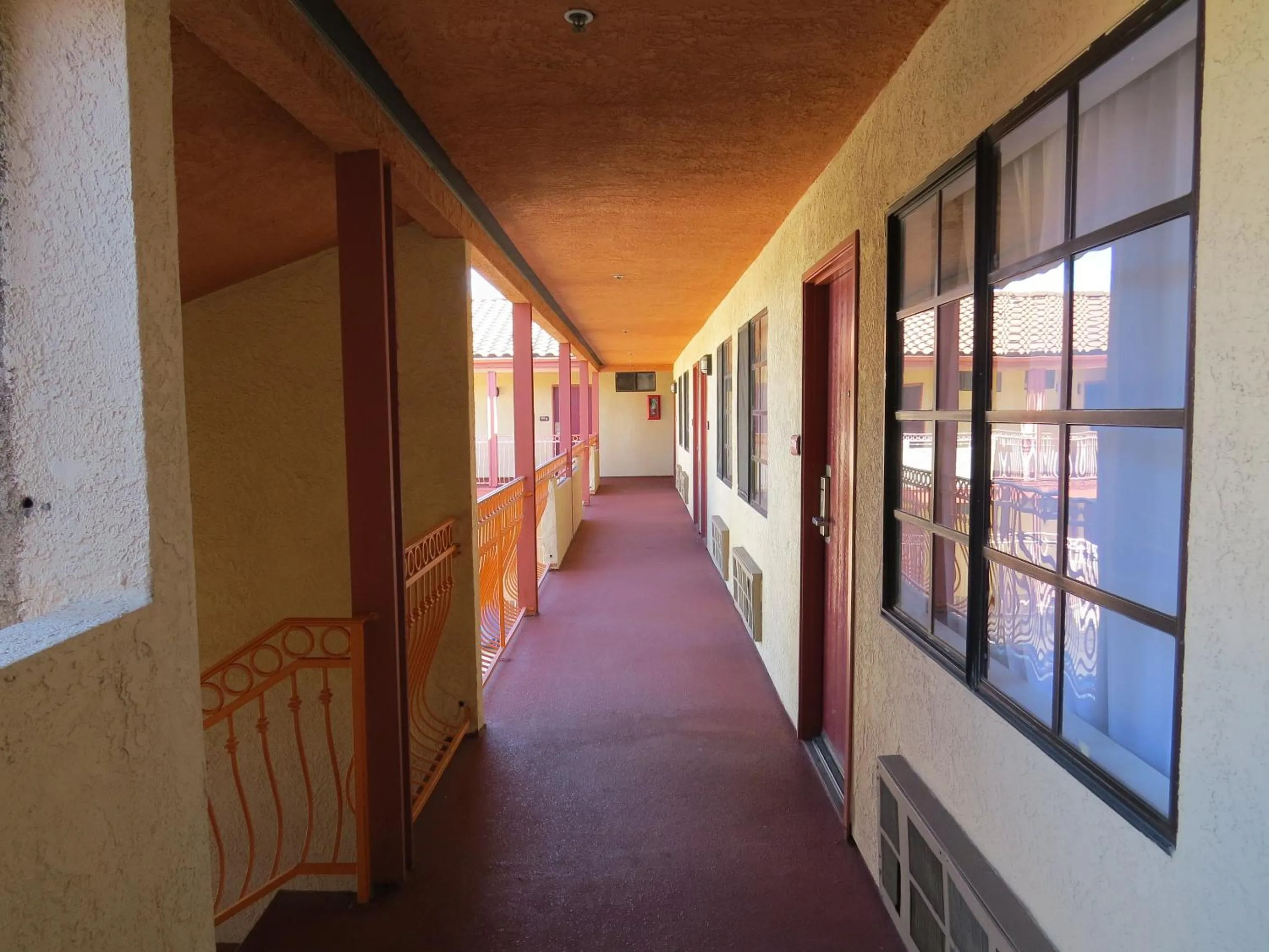 Property building, Balcony/Terrace in Best Inn