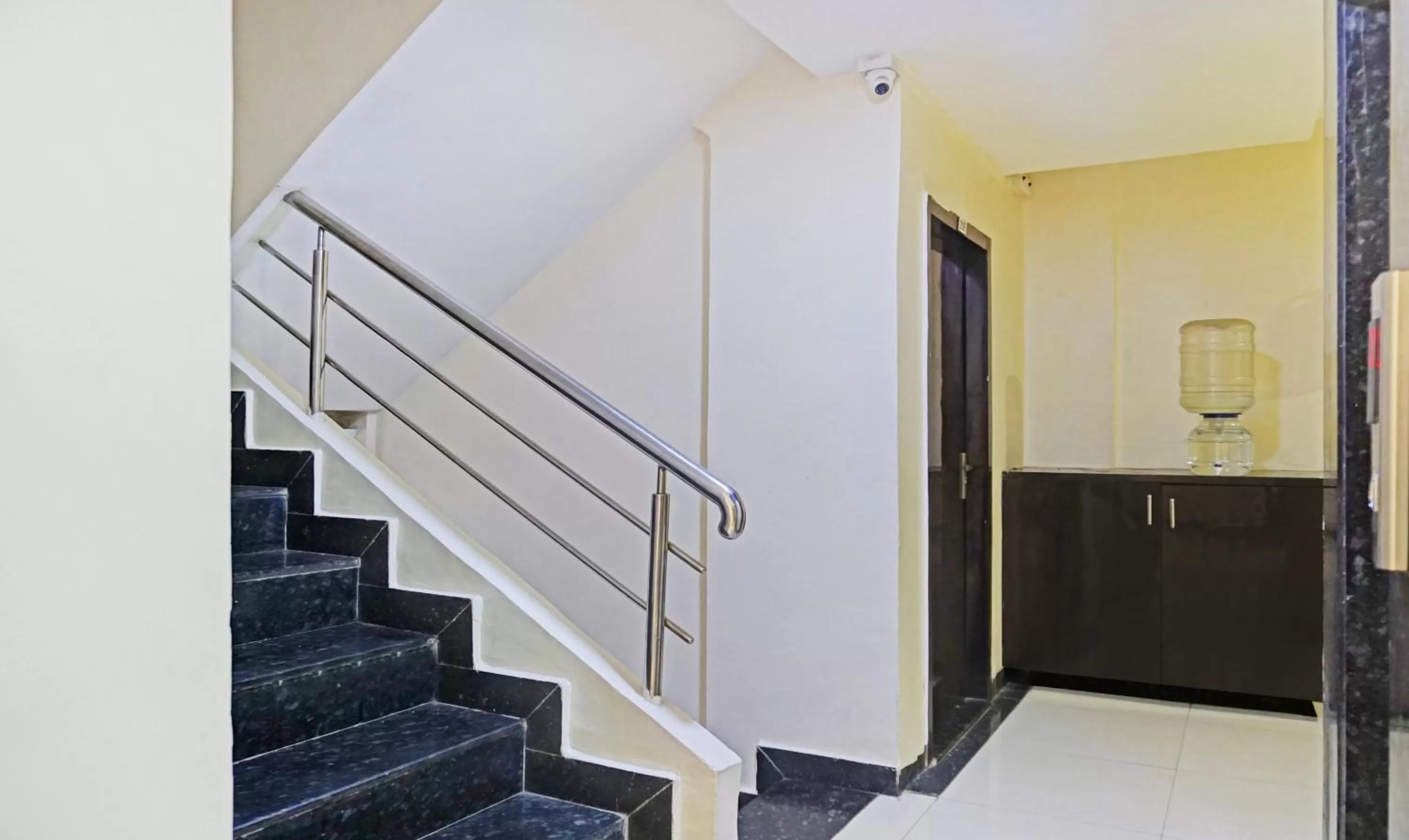 Treebo Trend Chetan Executive Hadapsar Phursungi