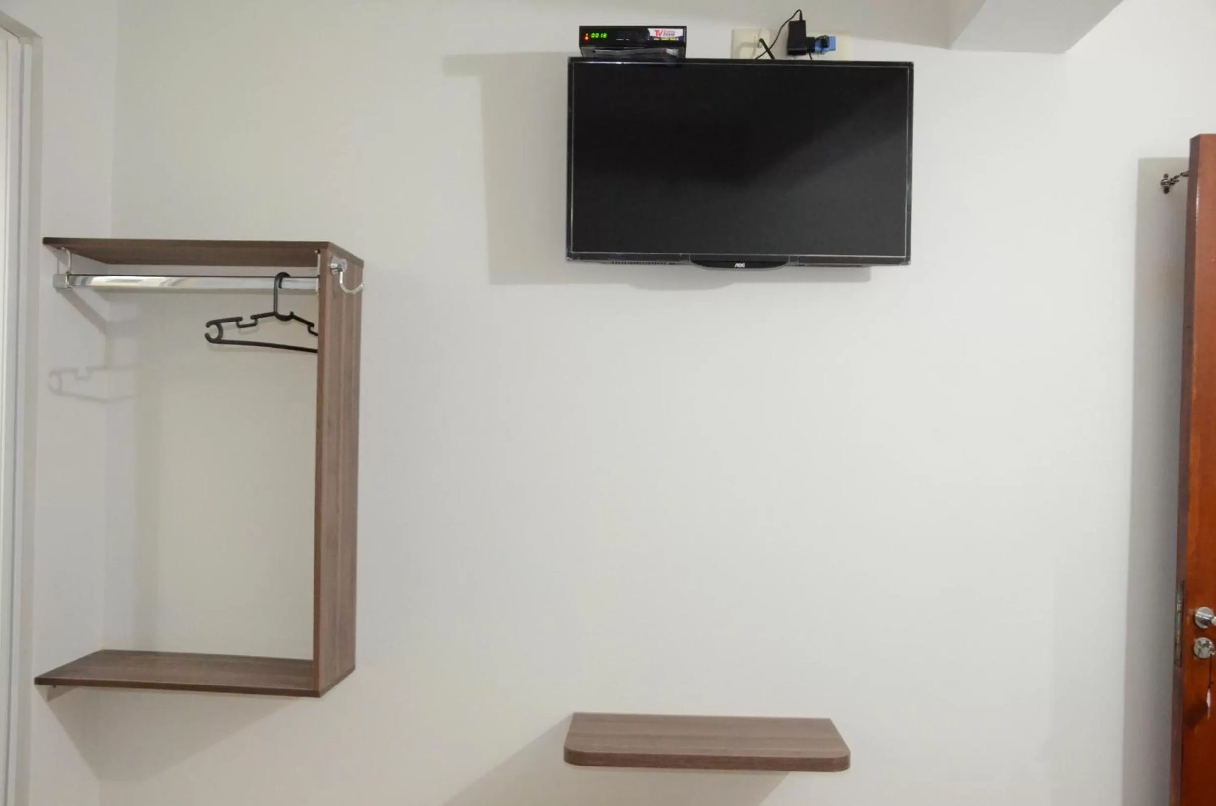 Decorative detail, TV/Entertainment Center in Hotel Sur Brasil