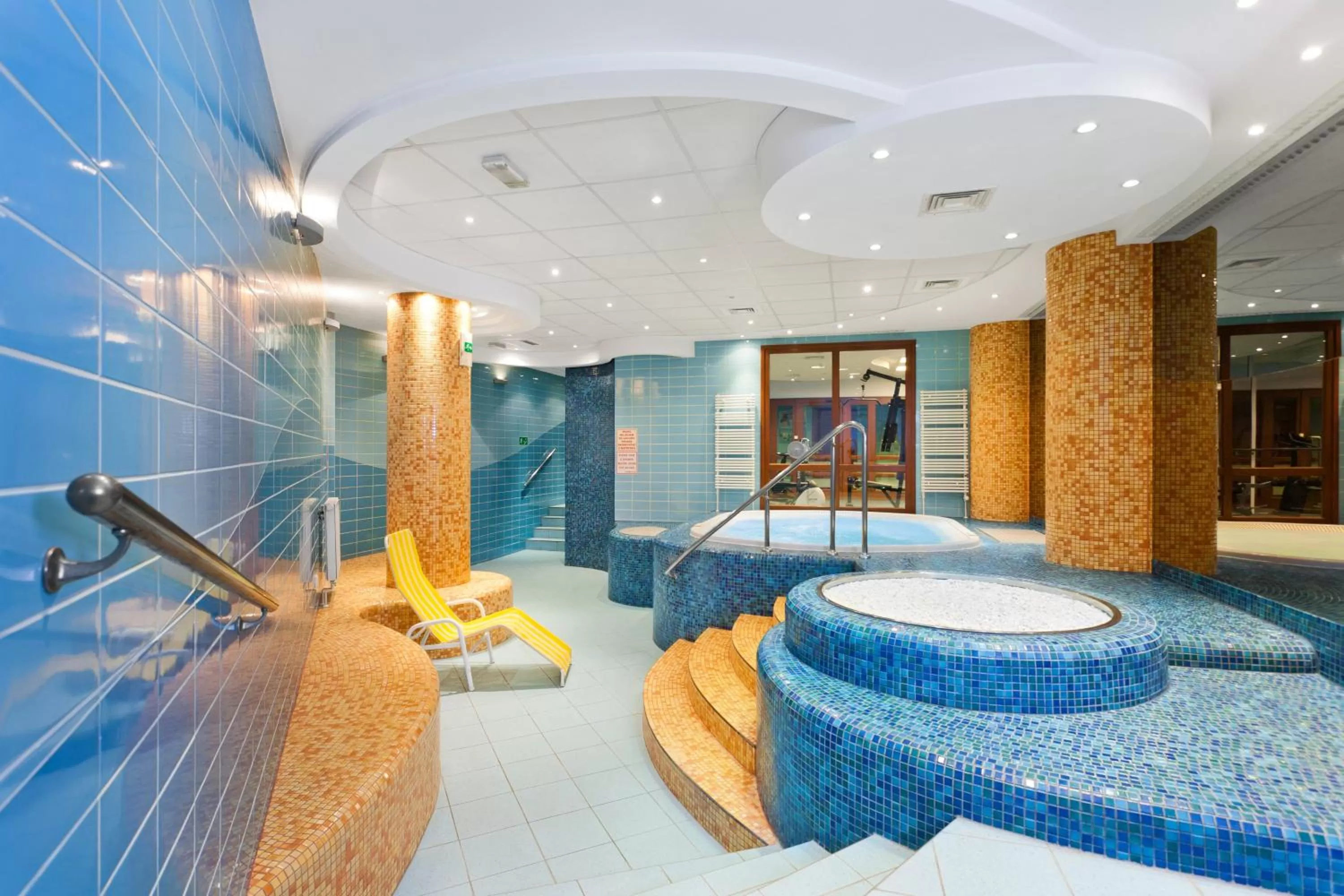 Hot Tub in Qubus Hotel Gorzów Wielkopolski