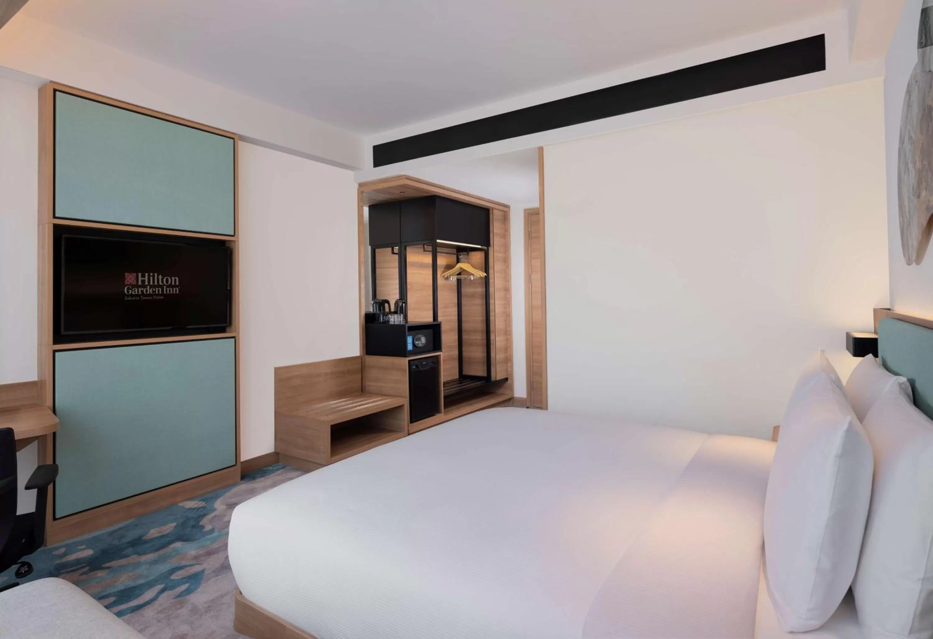 Bed in Hilton Garden Inn Jakarta Taman Palem