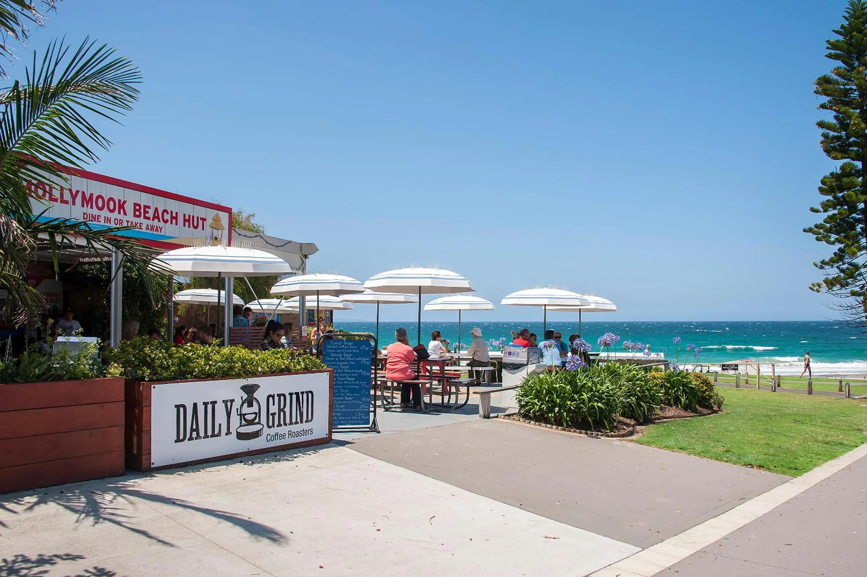 Restaurant/places to eat in Allure On Ocean Motel - Mollymook Beach