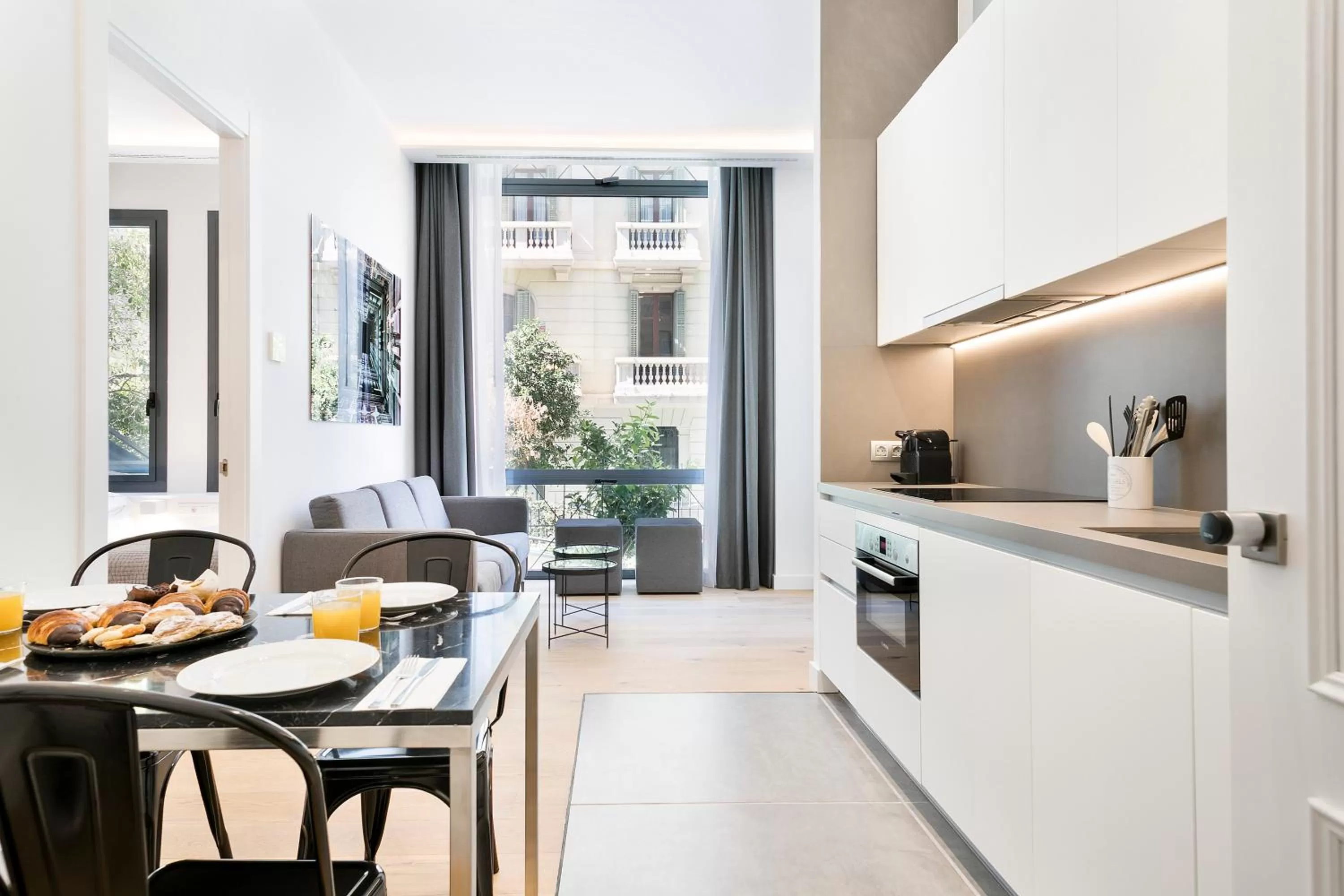 TV and multimedia in Murmuri Residence Mercader