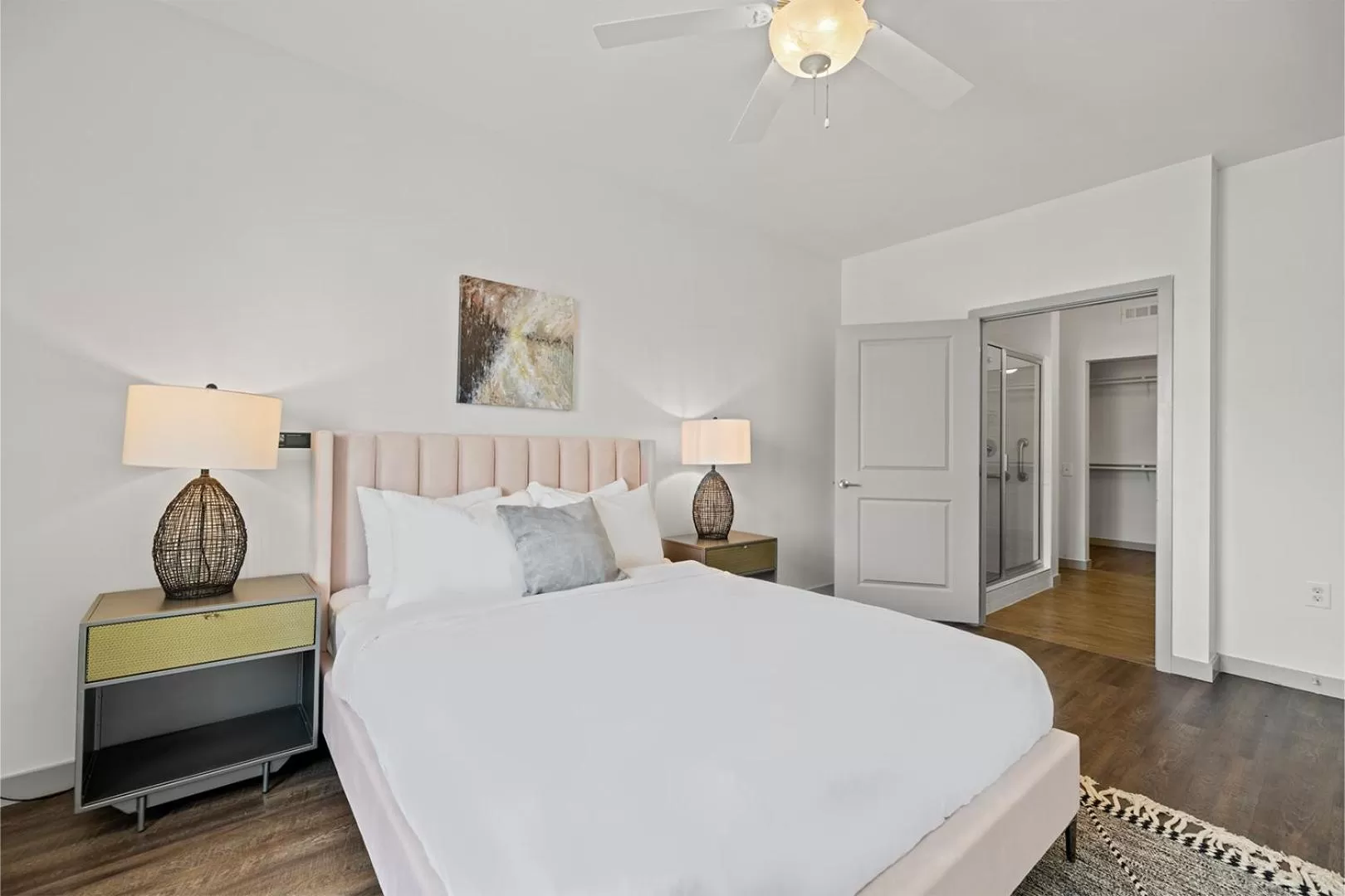 Photo of the whole room in Placemakr Music Row - Vanderbilt