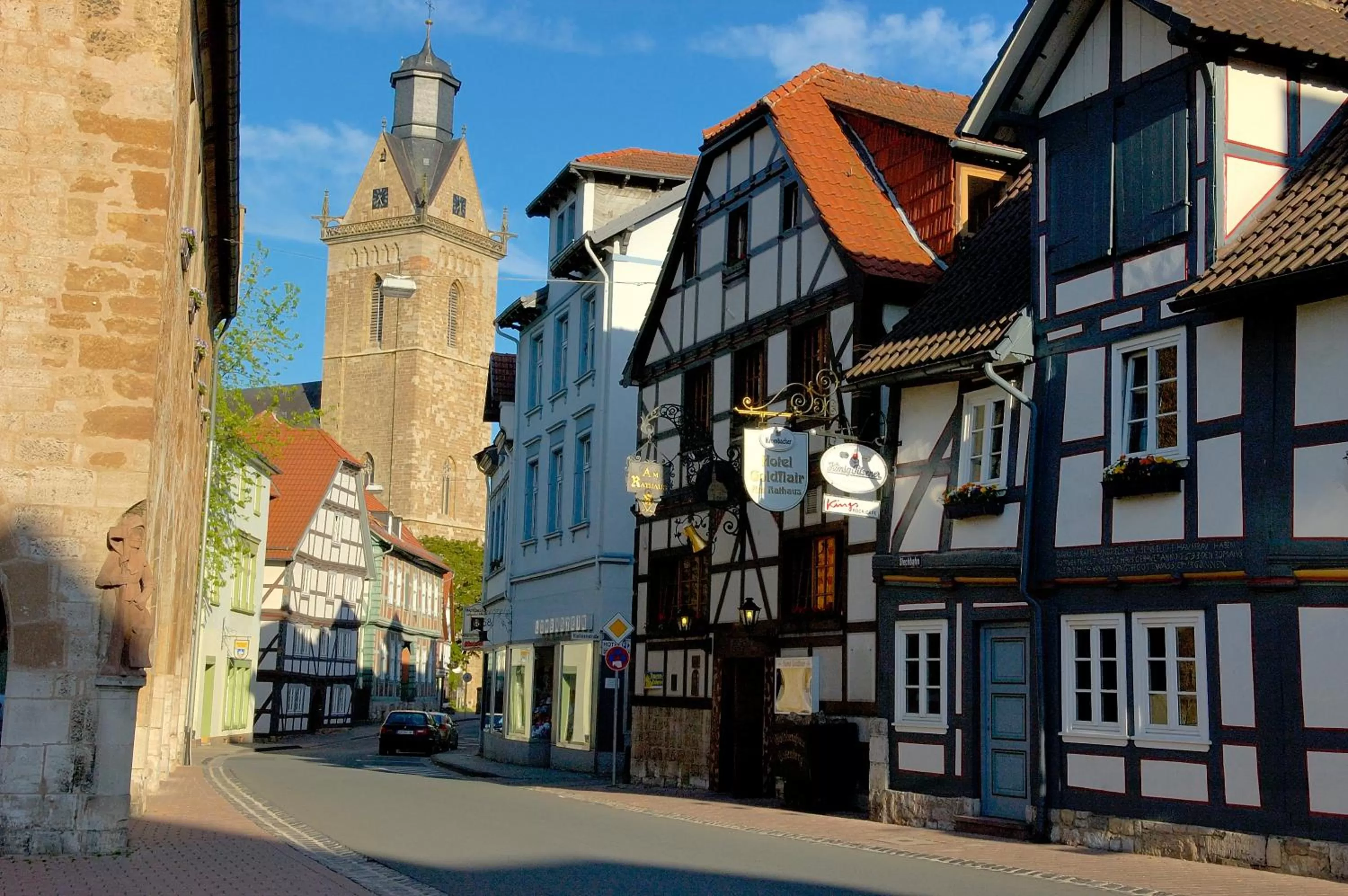 Day in Hotel Goldflair am Rathaus