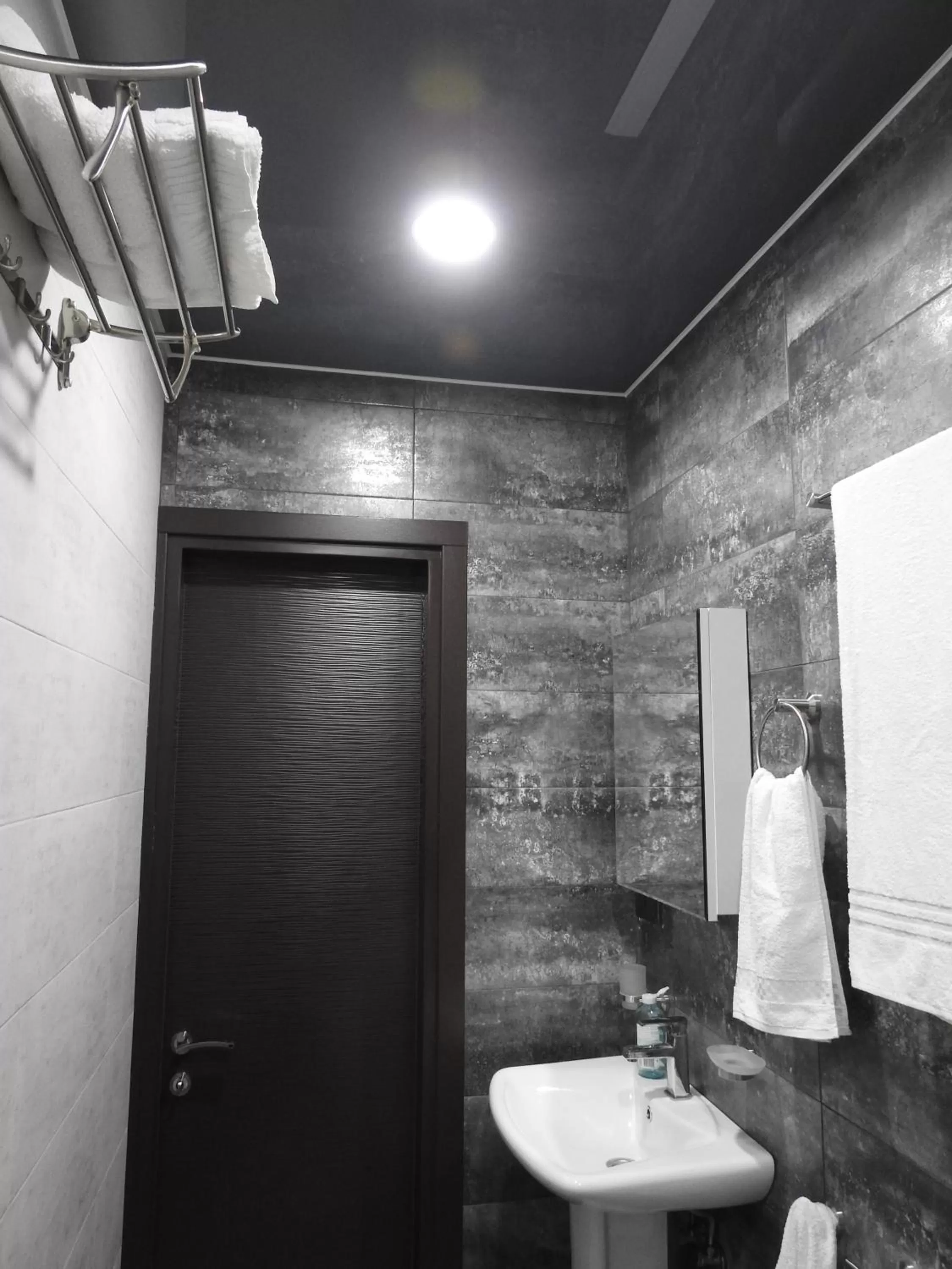 Bathroom in Iko's Family Apartments