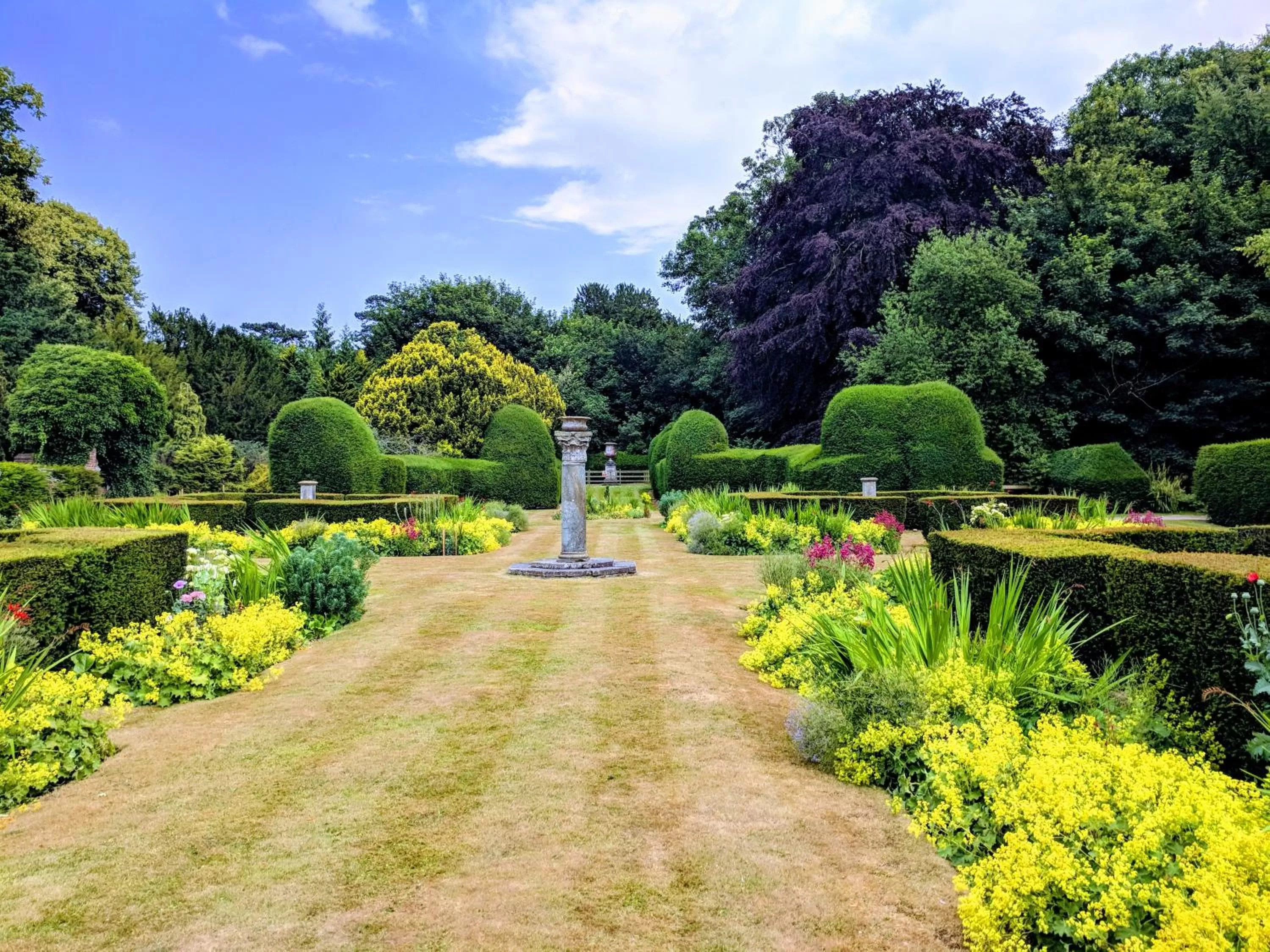 Garden in Broome Park Hotel