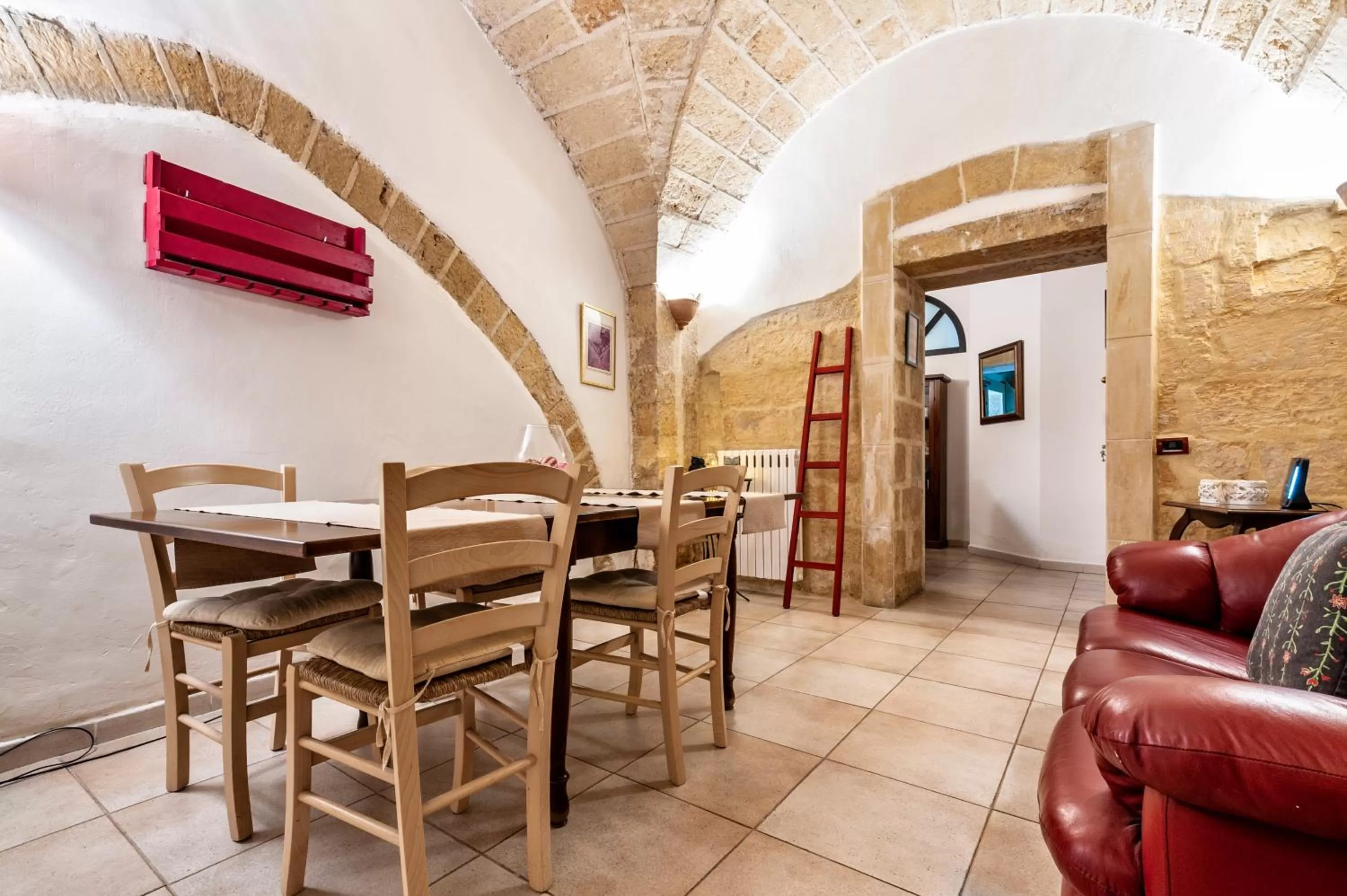 Communal lounge/ TV room in Antiche Volte B&B