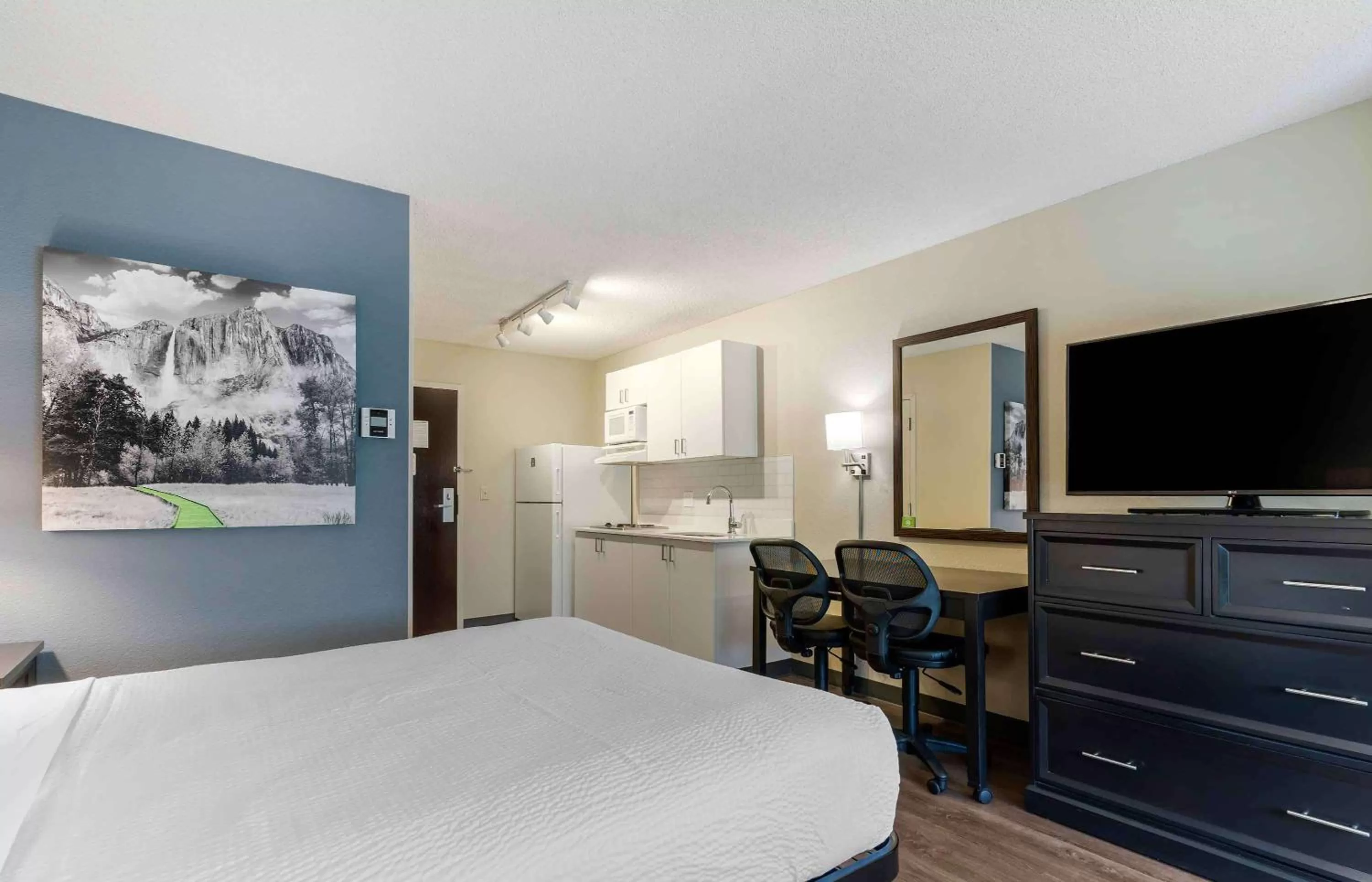 Bedroom, Bed in Extended Stay America Suites - San Jose - Edenvale - North