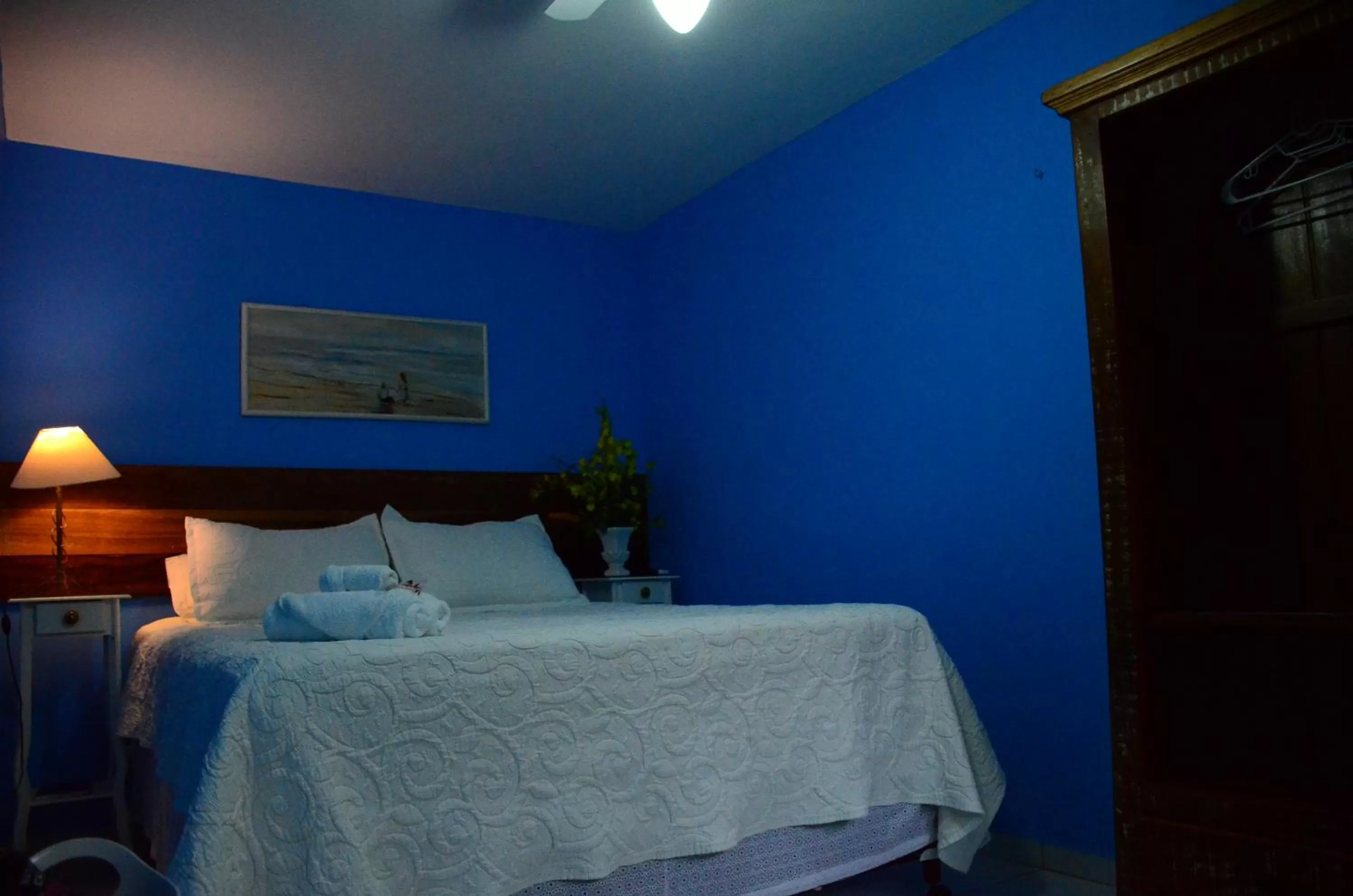 Photo of the whole room, Bed in Star Búzios Pousada