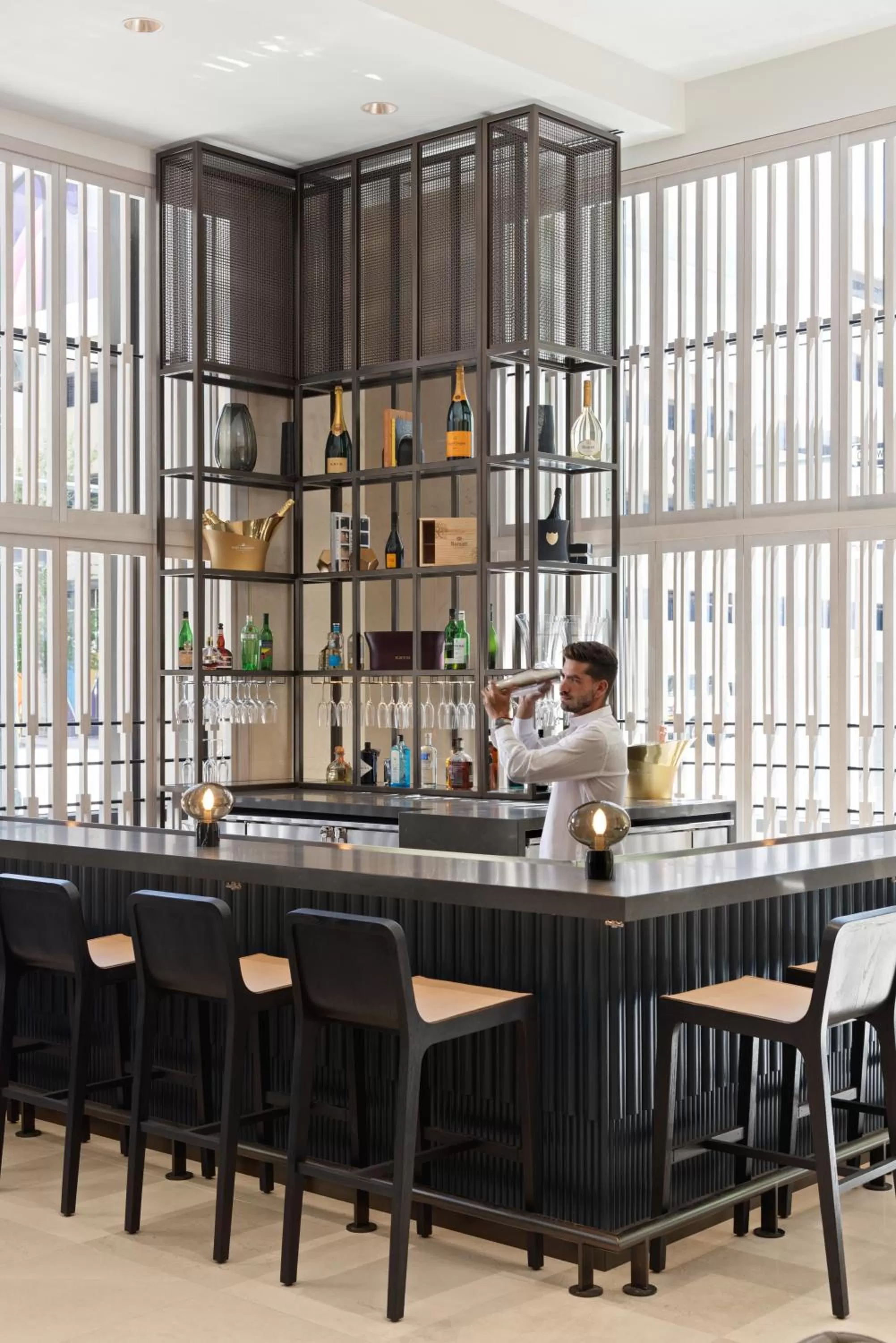 Lounge or bar in Four Seasons Hotel Denver