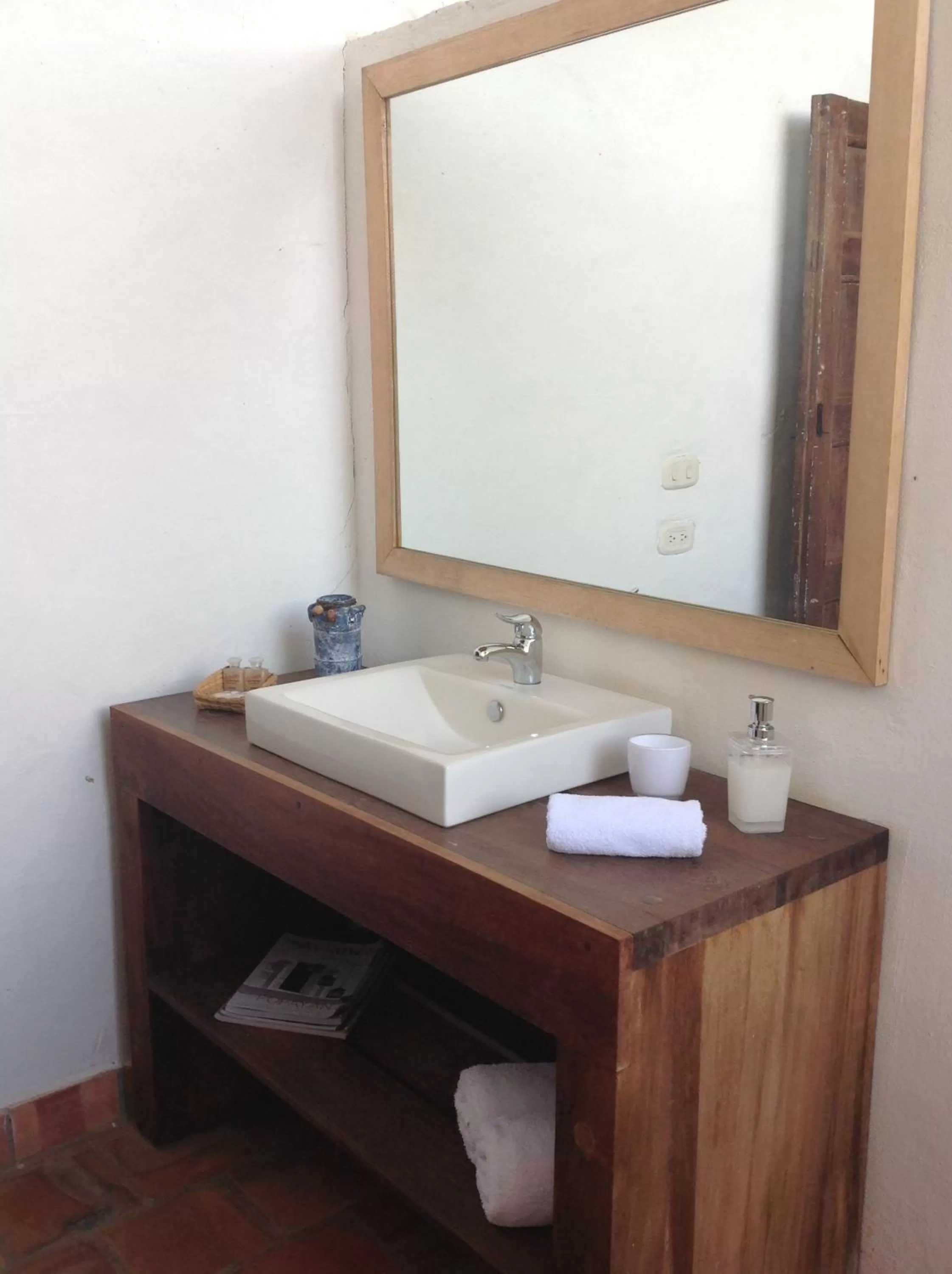 Bathroom in Achiotte Hotel Boutique by Masaya