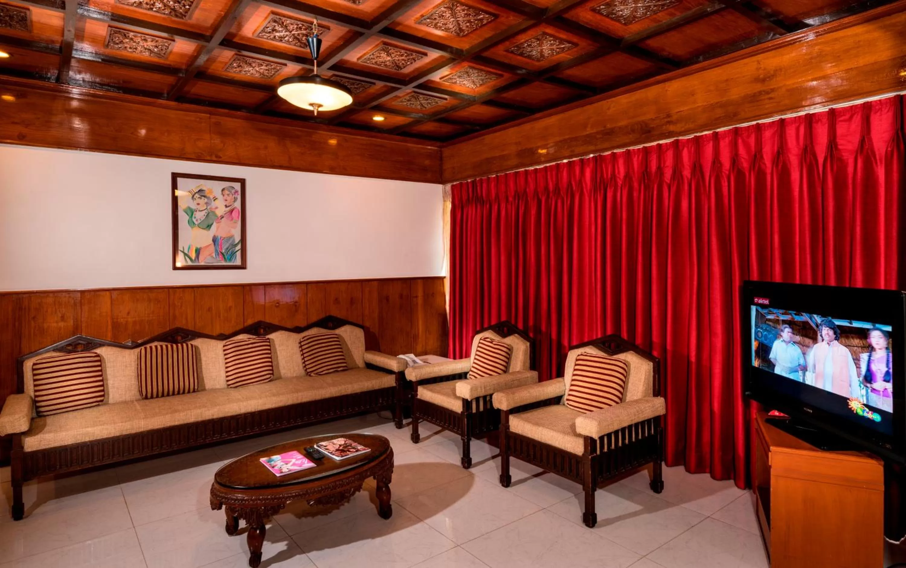 Seating area in Fortune Pandiyan Hotel, Madurai - Member ITC Hotels' Group