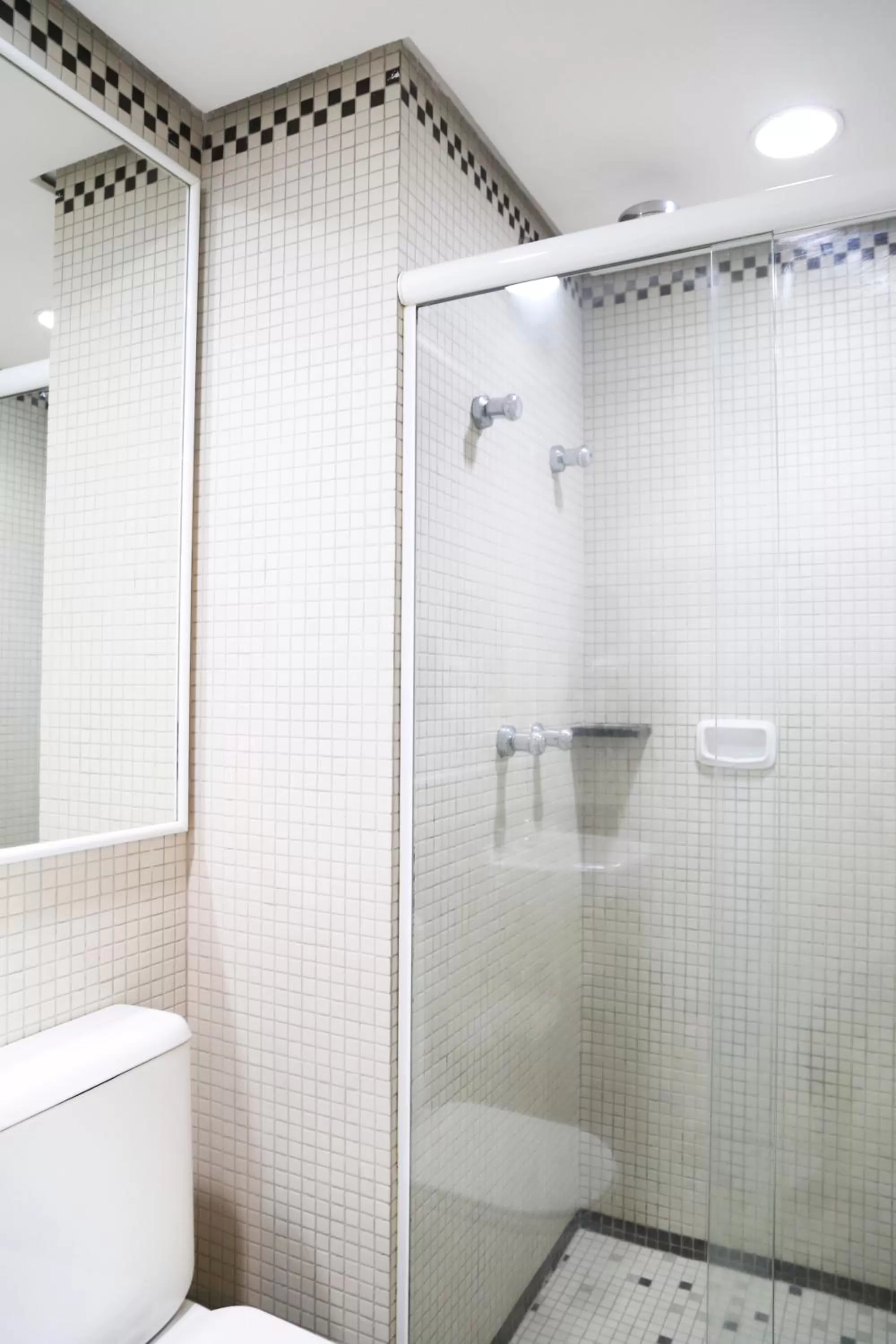 Shower in Vitória Hotel Concept Campinas