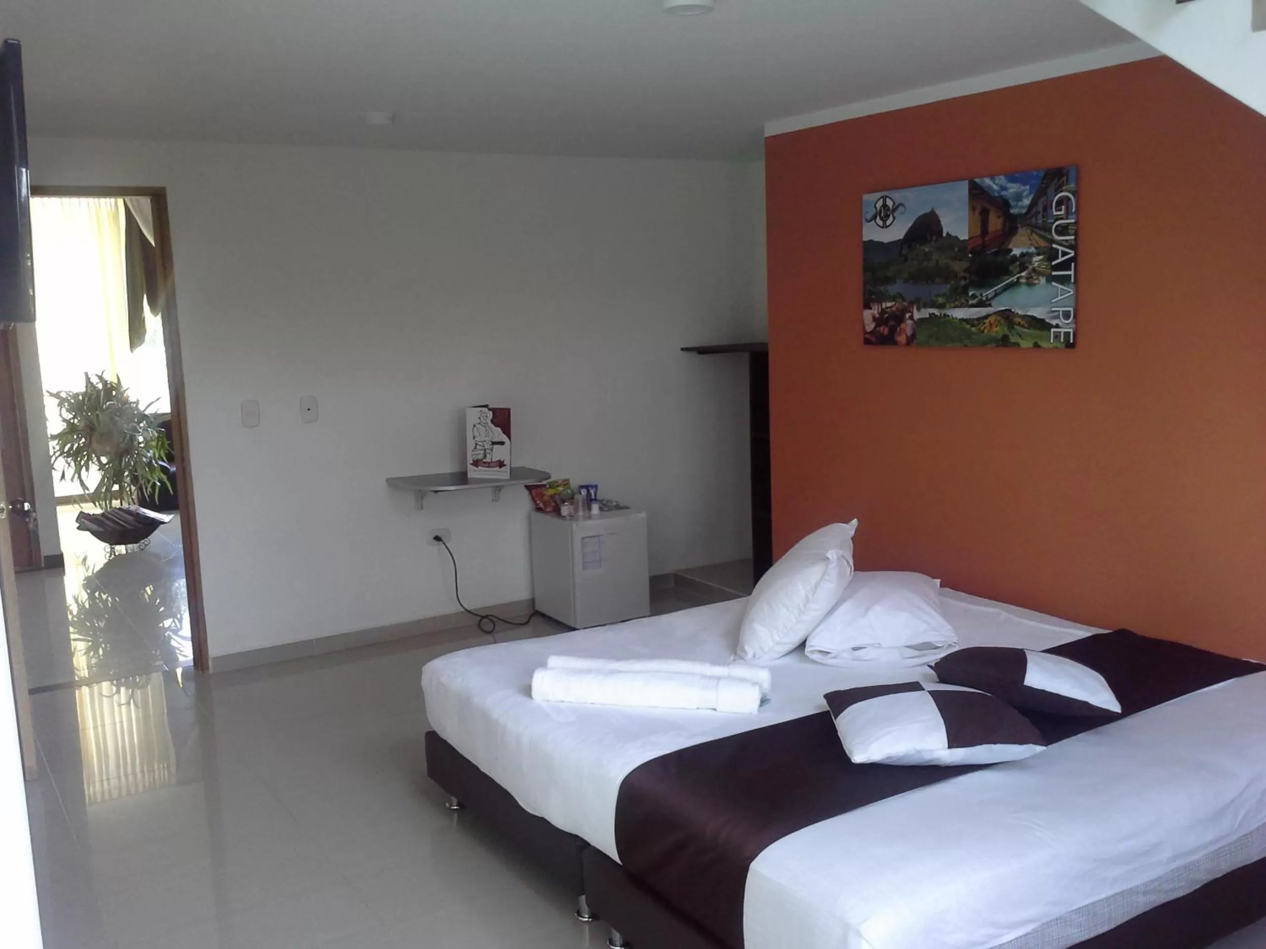 towels, Bed in Hotel Villa Colonia