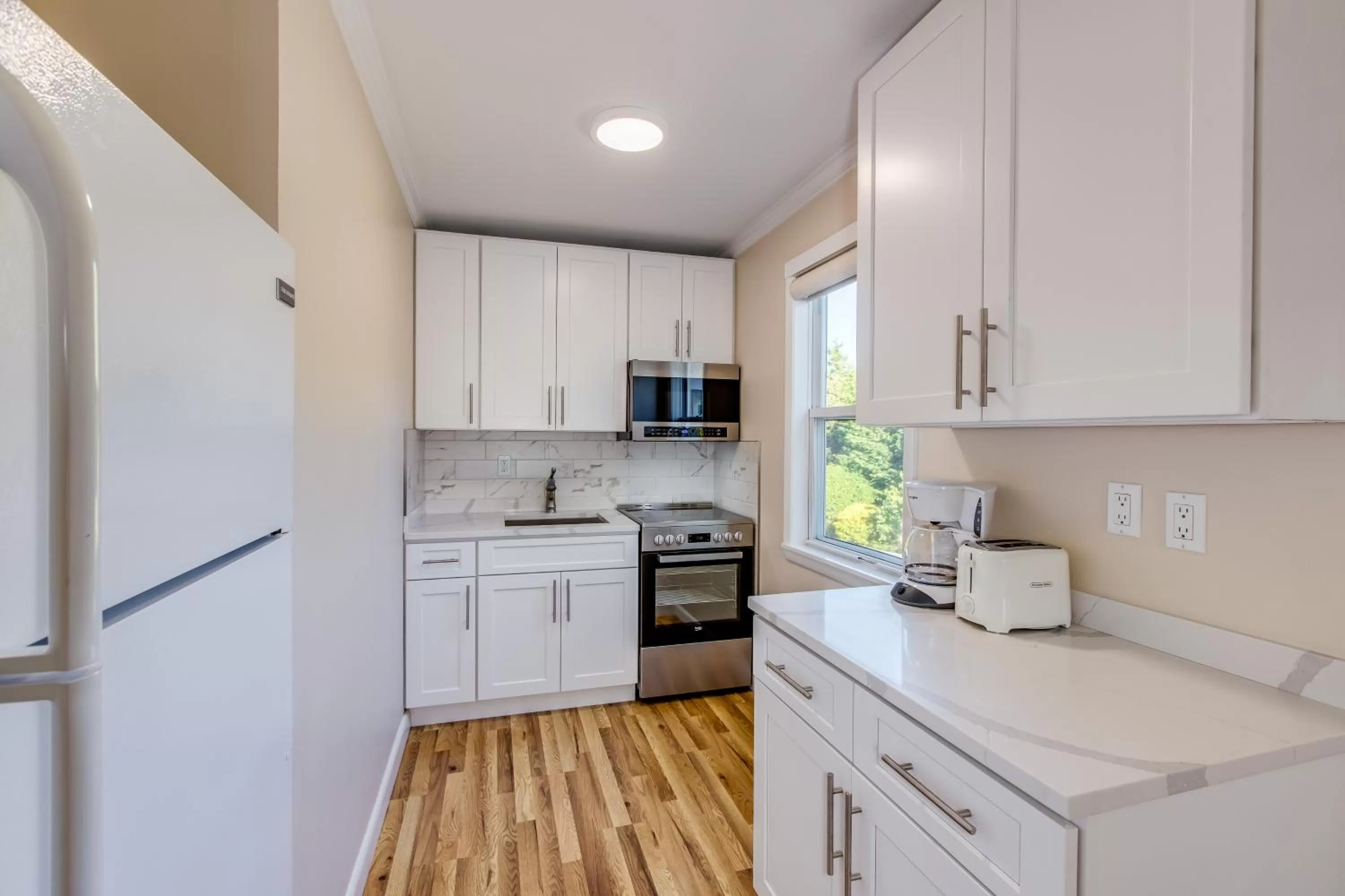 Colonial Shores Resort