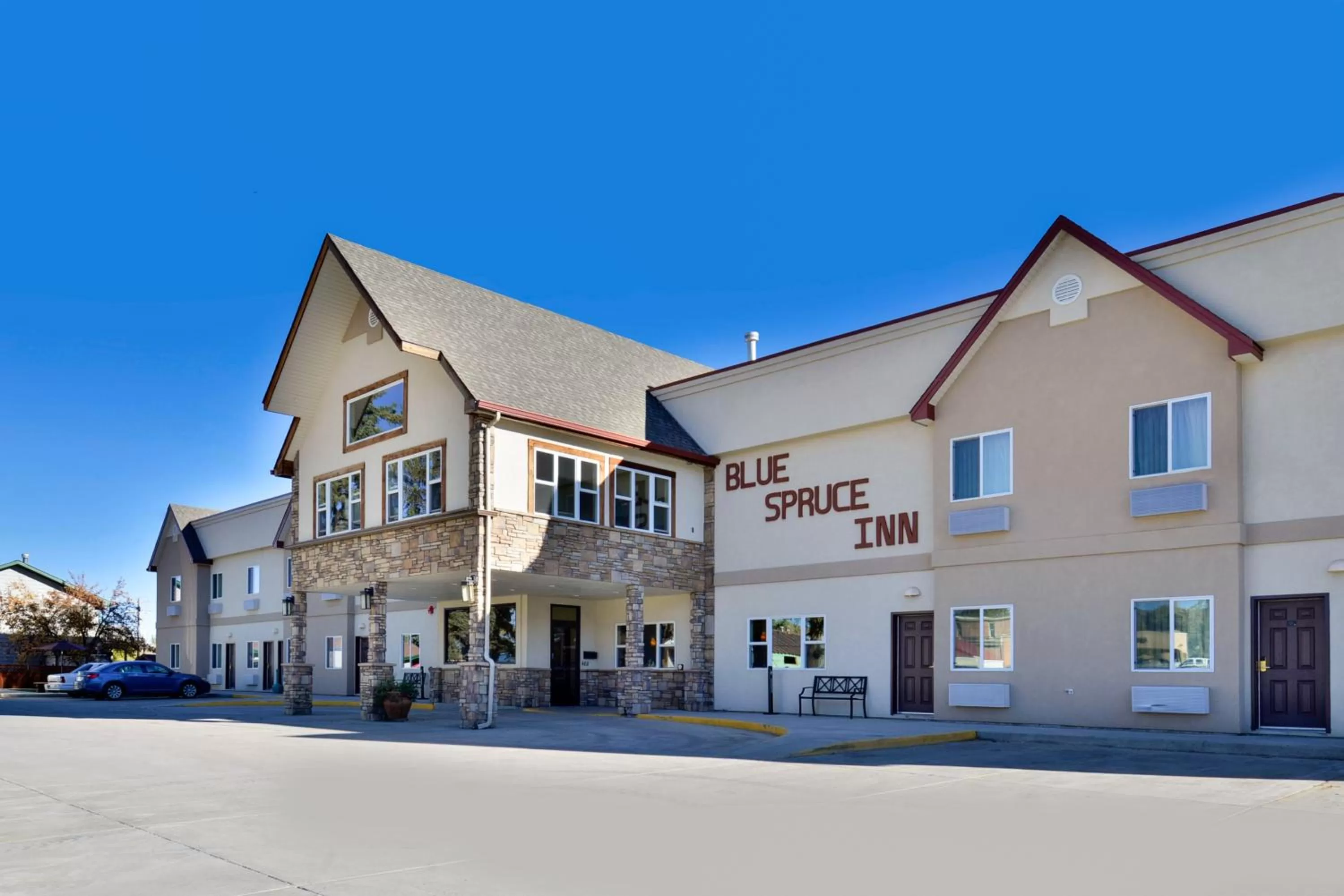 Property building in Blue Spruce Inn-Meeker, Colorado