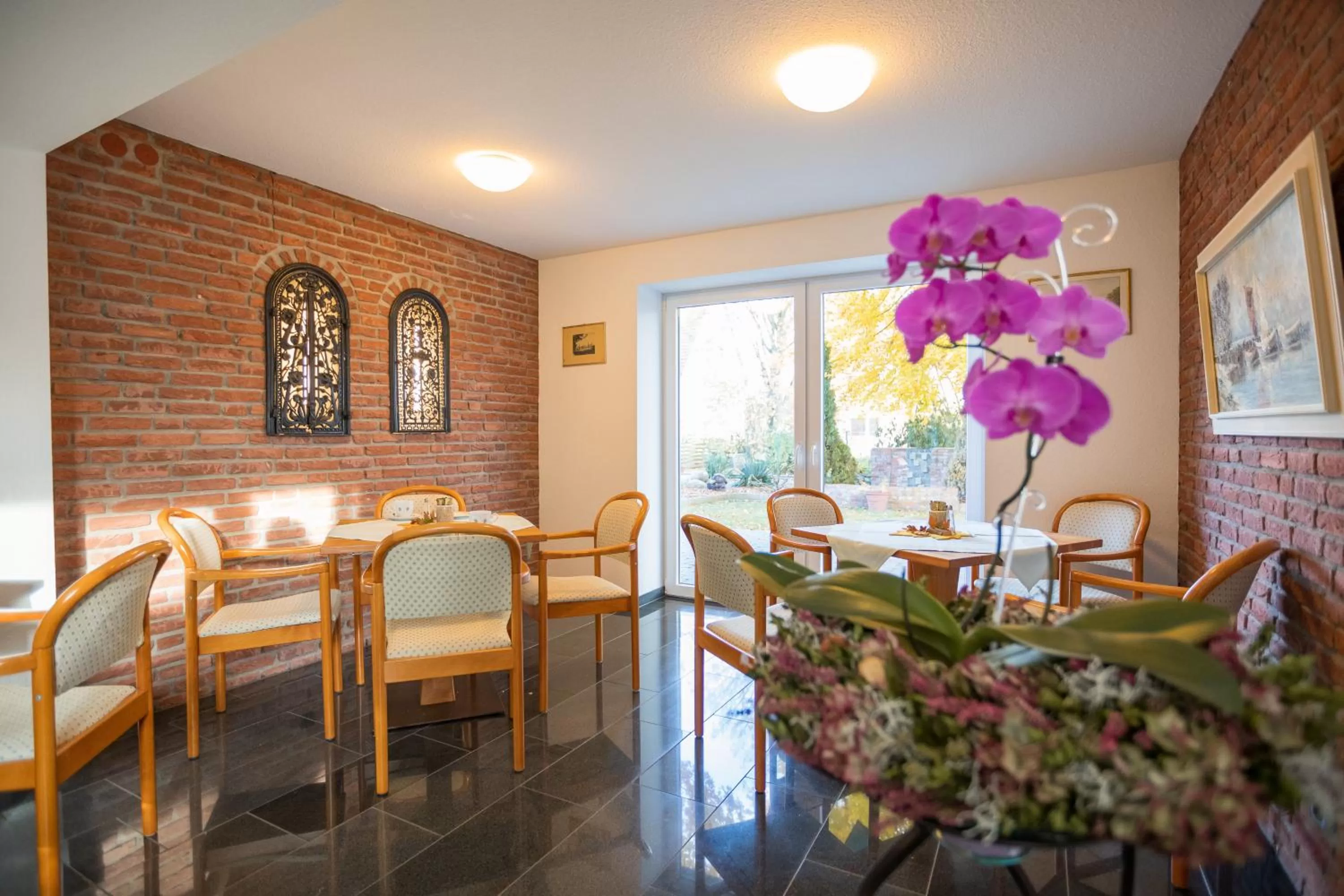 Buffet breakfast in Parkhotel Stadthagen