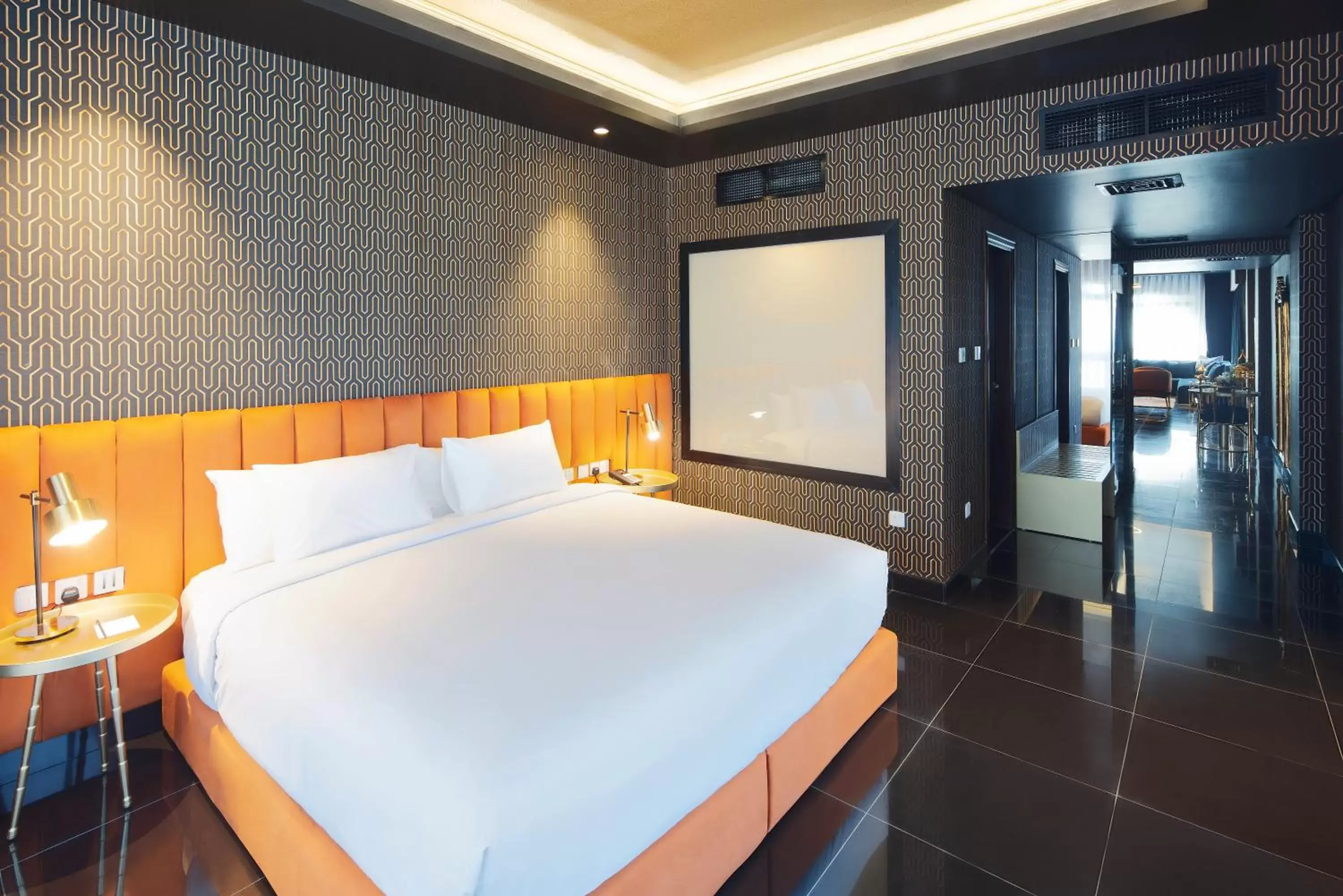 Signature Suite with private Bar , 20% F&B ,Salon, Spa Discount, with Complimentary Shuttle to Dubai Mall & La Mer Beach - single occupancy in Barcelo Al Jaddaf, Dubai Signature Suite with private Bar , 20% F&B ,Salon, Spa Discount, with Complimentary Shuttle to Dubai Mall & La Mer Beach - single occupancy in Barcelo Al Jaddaf, Dubai