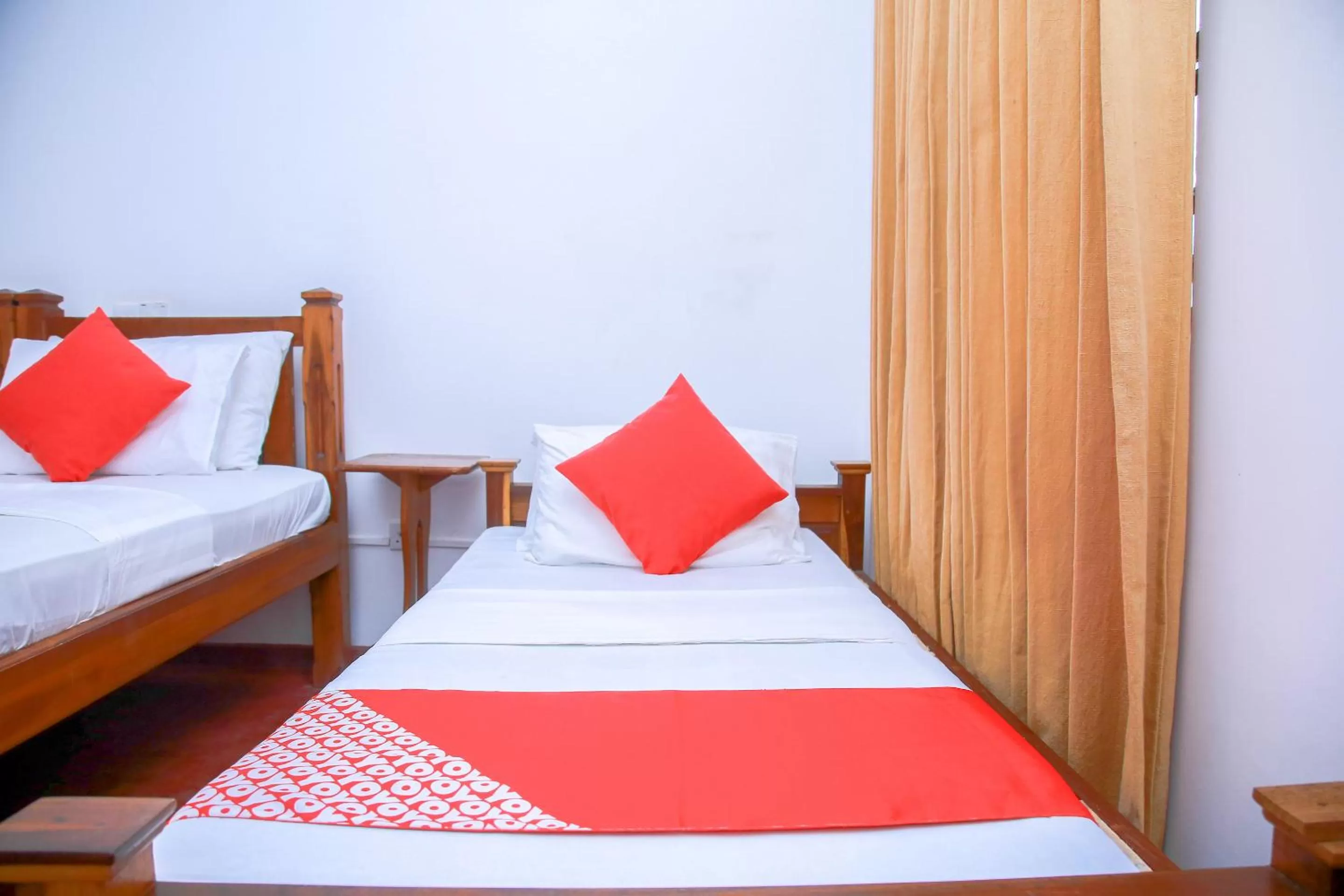 Photo of the whole room, Bed in Surf Sea Breeze