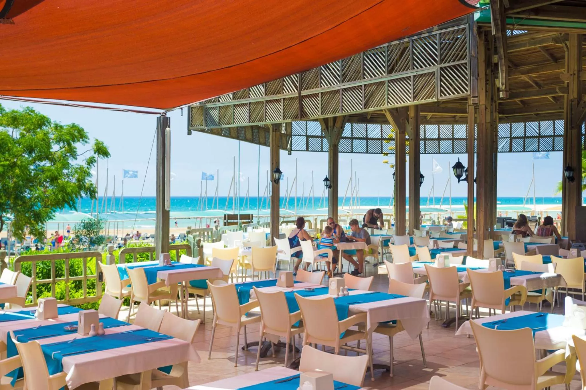 Restaurant/places to eat in Hotel Terrace Beach Resort All Inclusive