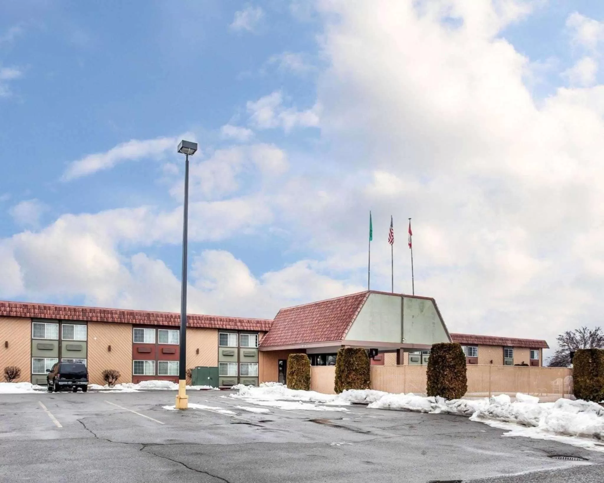 Property building in Quality Inn & Suites Okanogan - Omak