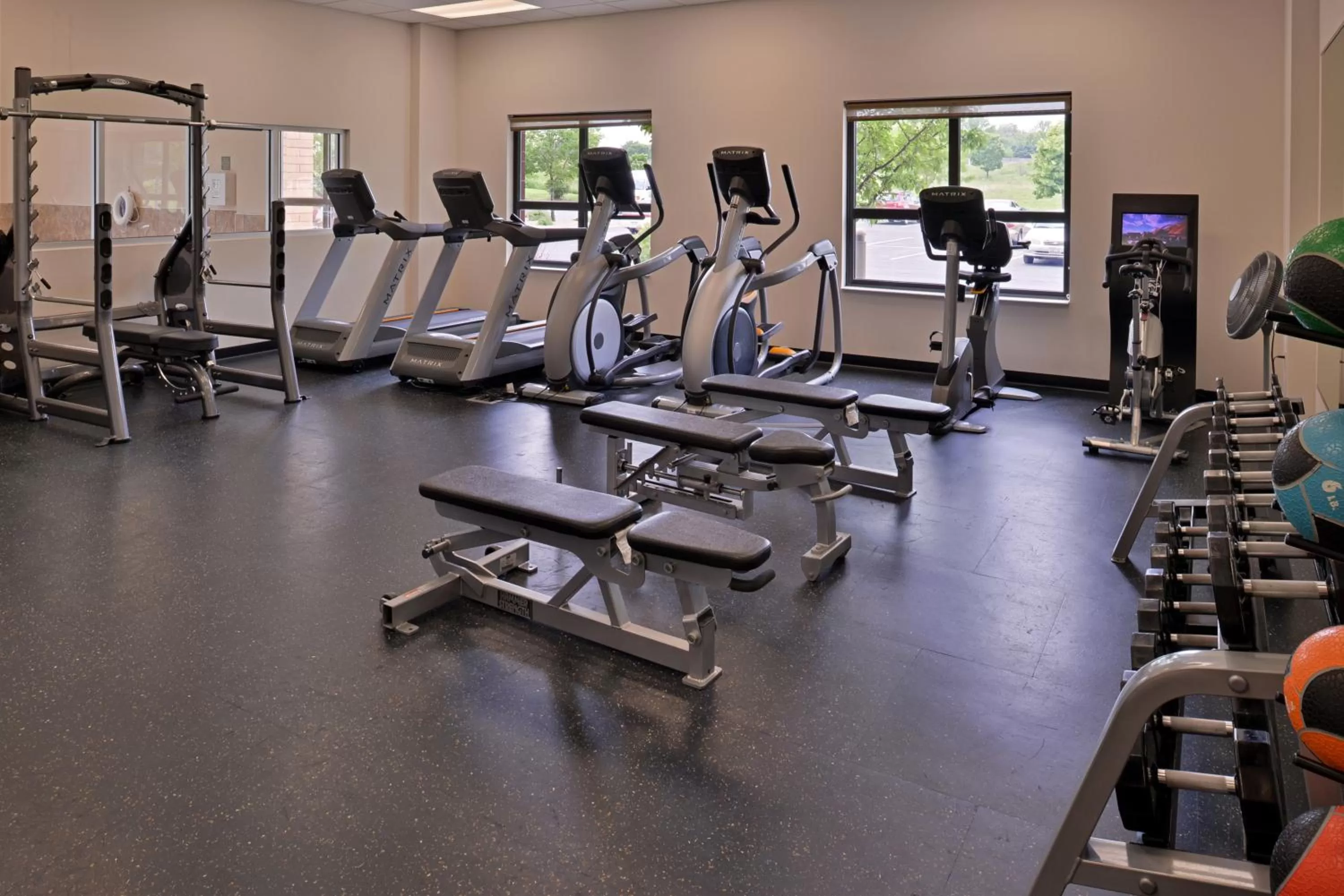 Fitness centre/facilities in Holiday Inn Madison at The American Center by IHG