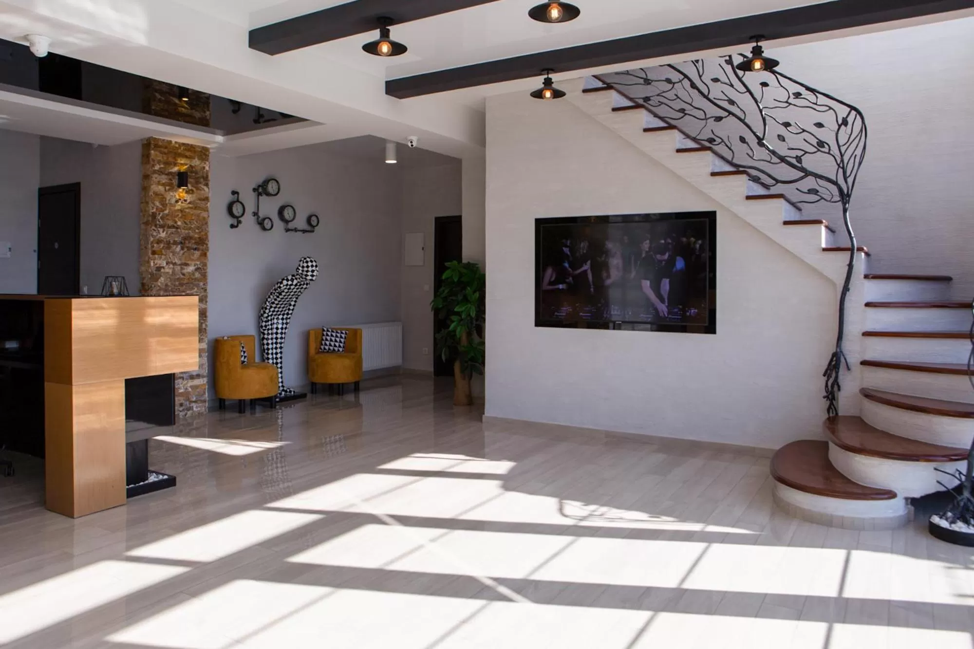 Communal lounge/ TV room, Lobby/Reception in Boutique Hotel