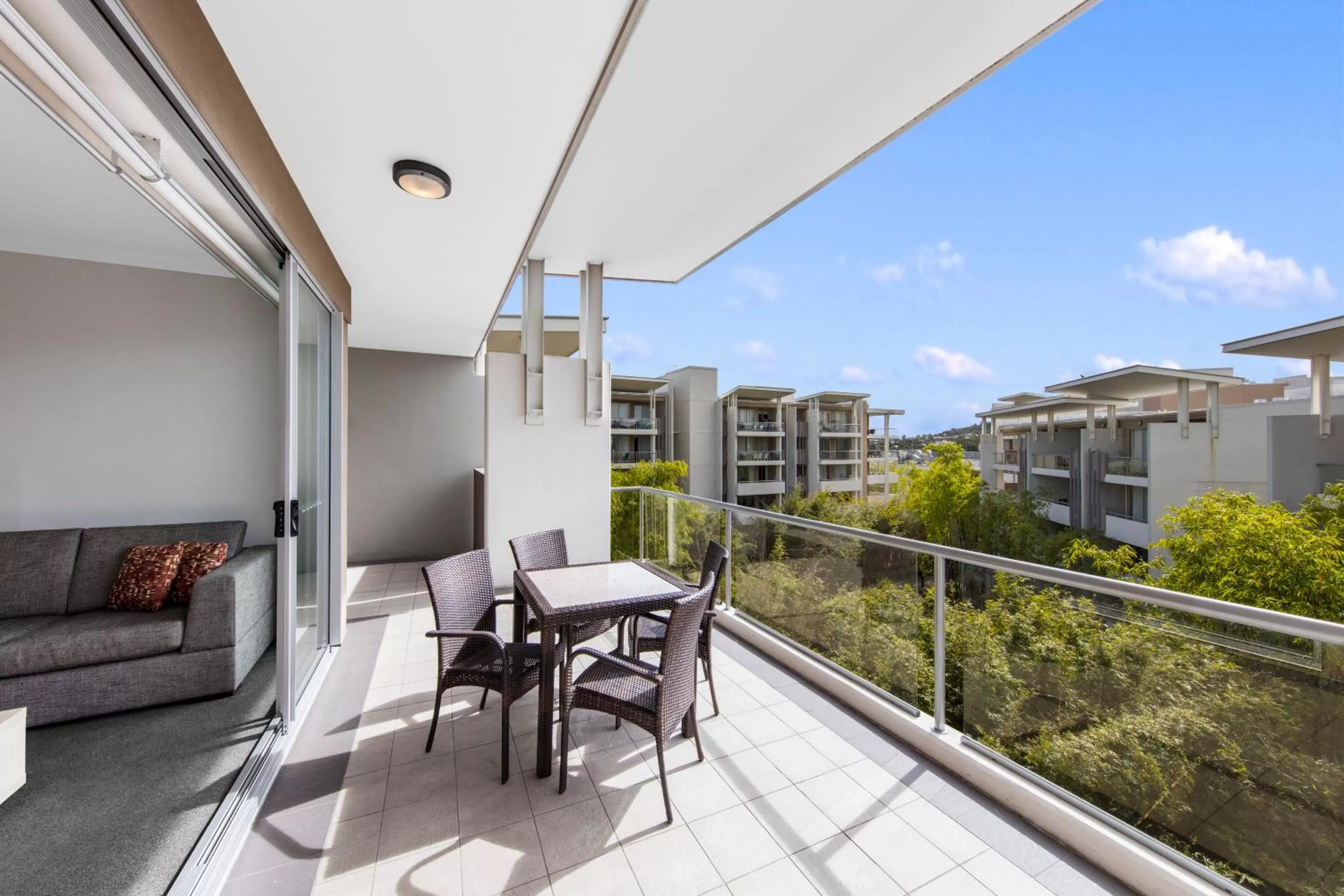 Patio in Oaks Brisbane Mews Suites