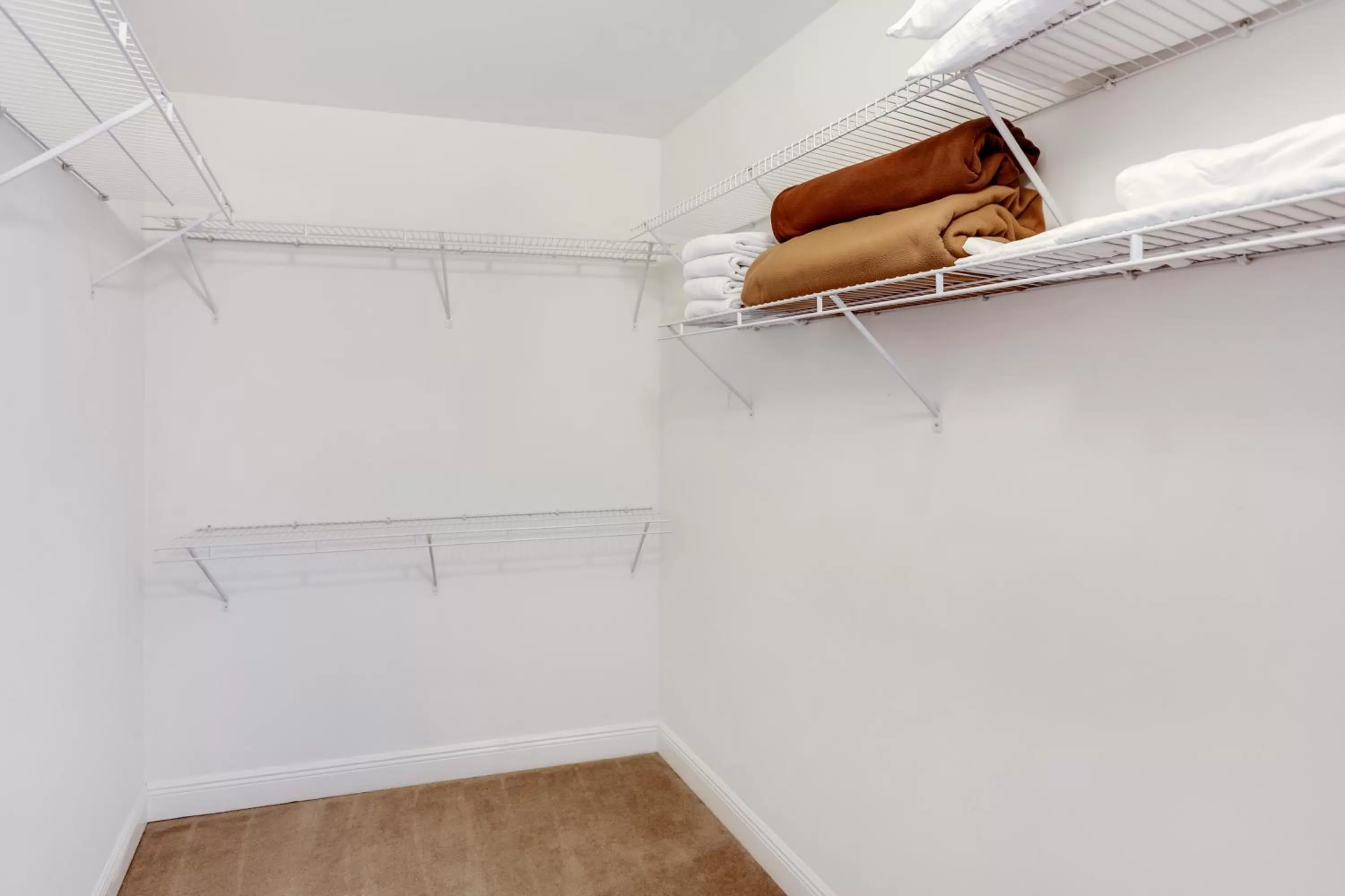 Bedroom in Dadeland Towers by Miami Vacations