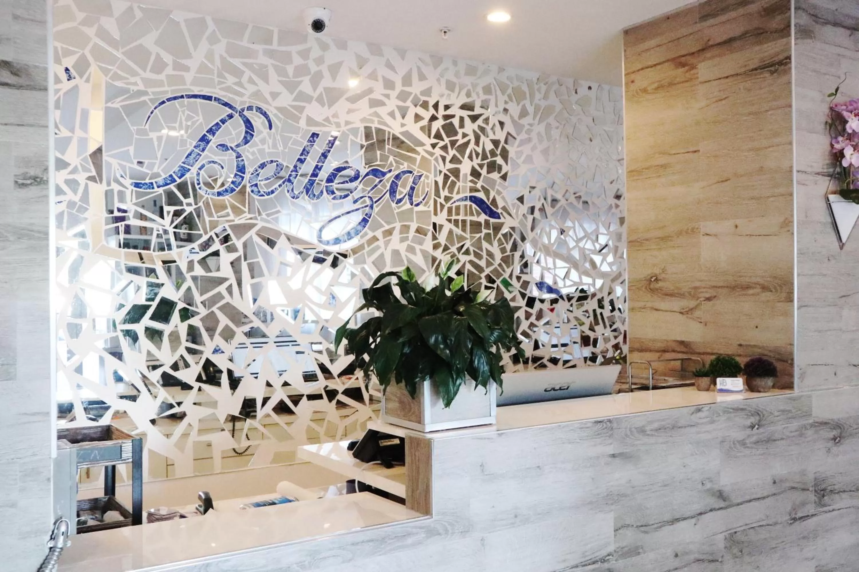 Facade/entrance in Hotel Belleza