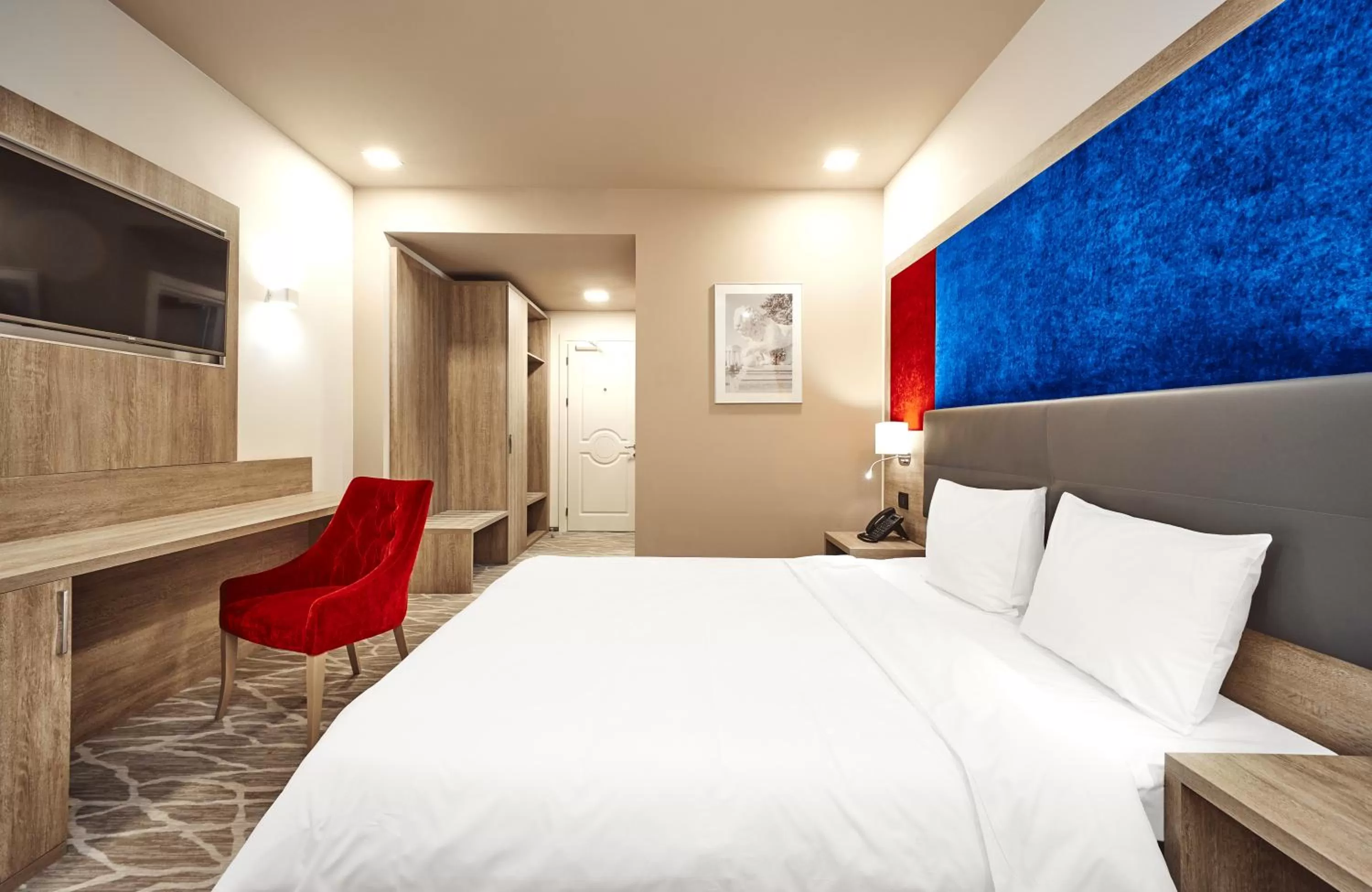 Photo of the whole room, Bed in Radisson Hotel City Centre Odesa