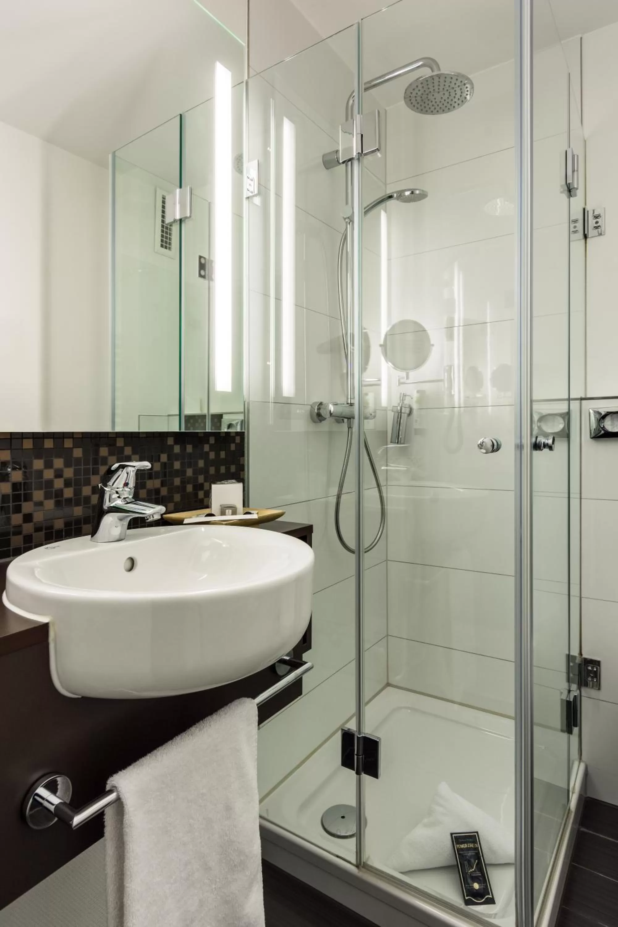 Bathroom in Hotel Esplanade Dortmund