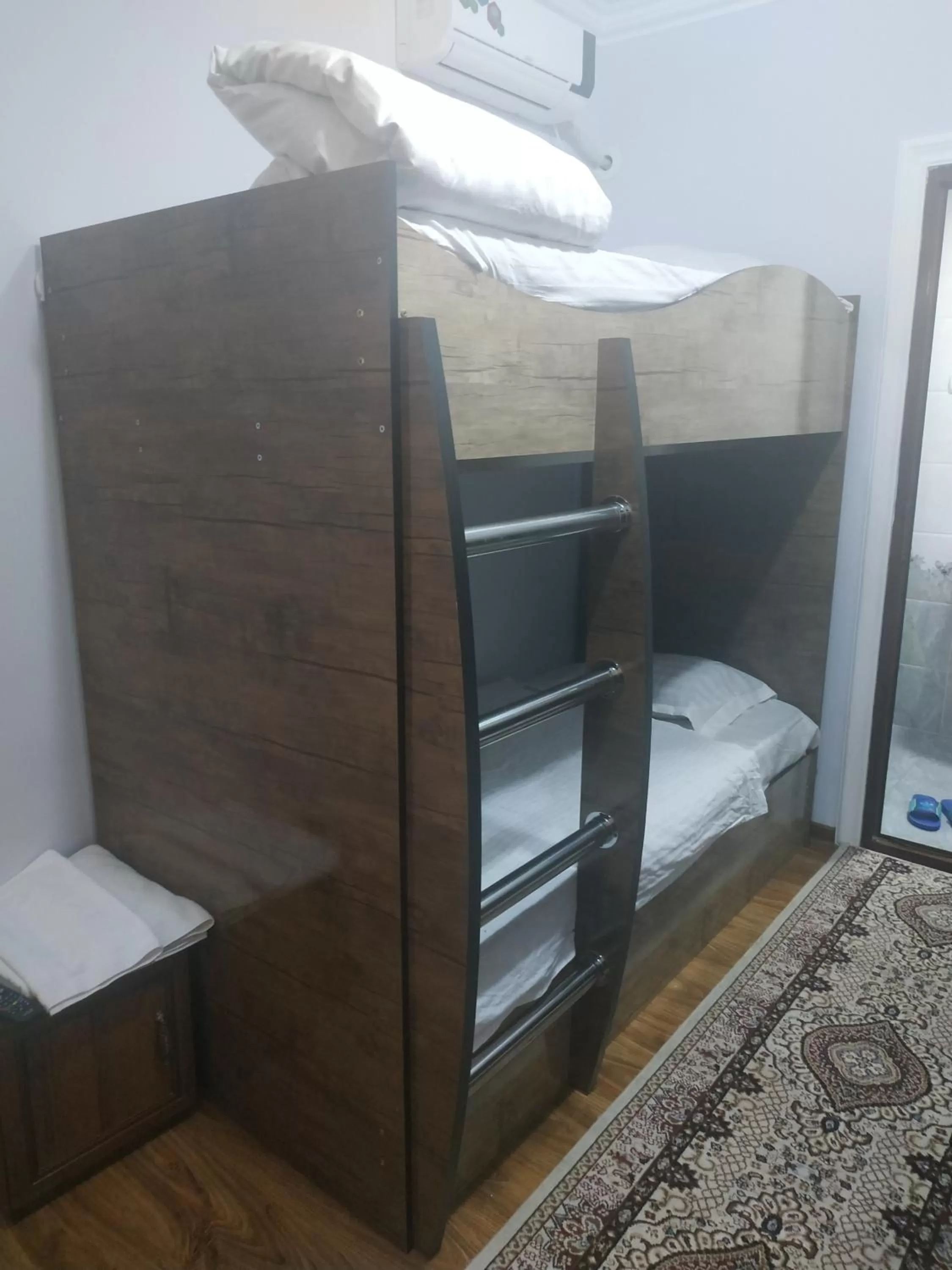 Bunk Bed in Tilyakori Hotel