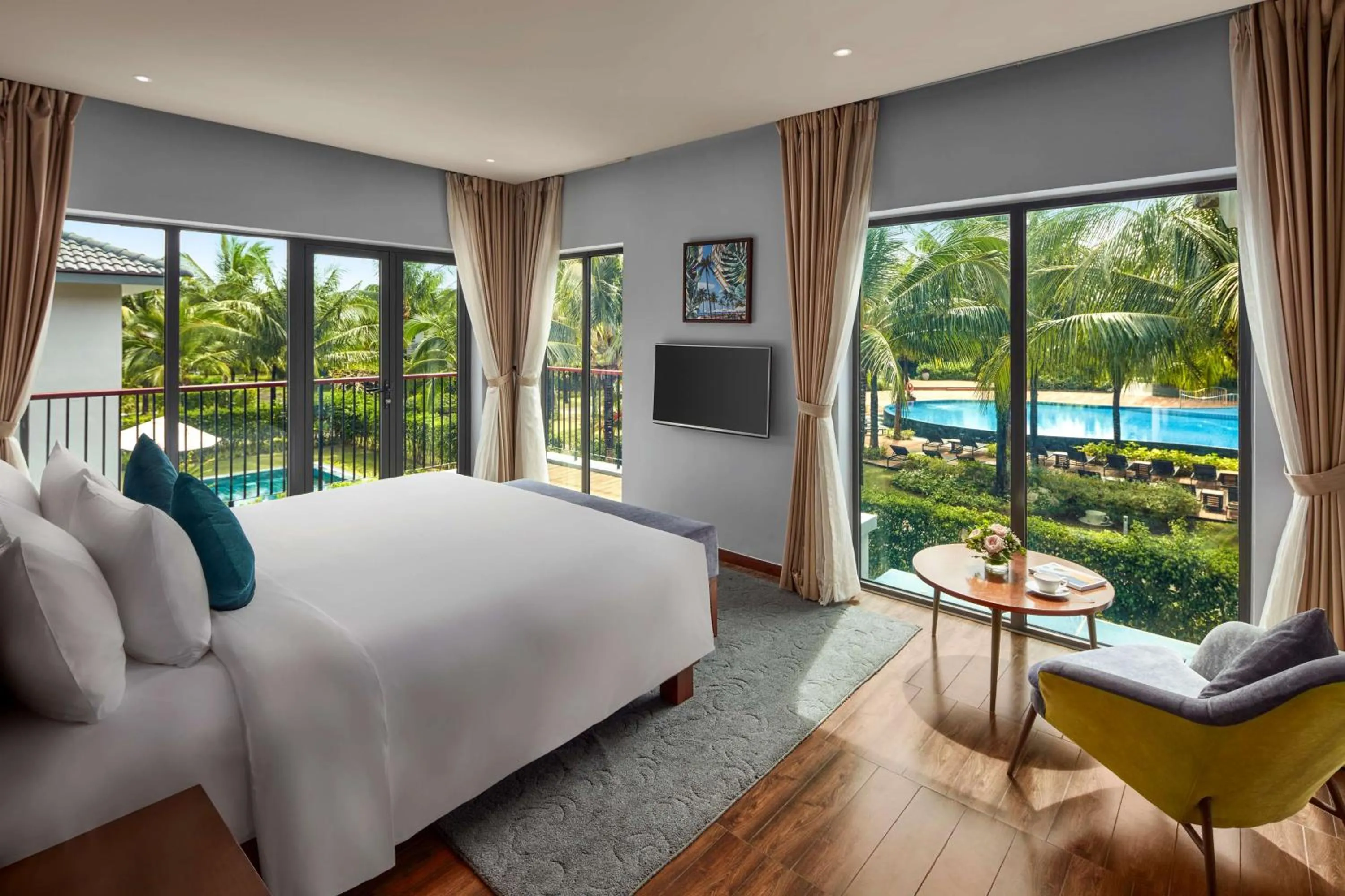 Photo of the whole room, Bed in Best Western Premier Sonasea Villas Phu Quoc