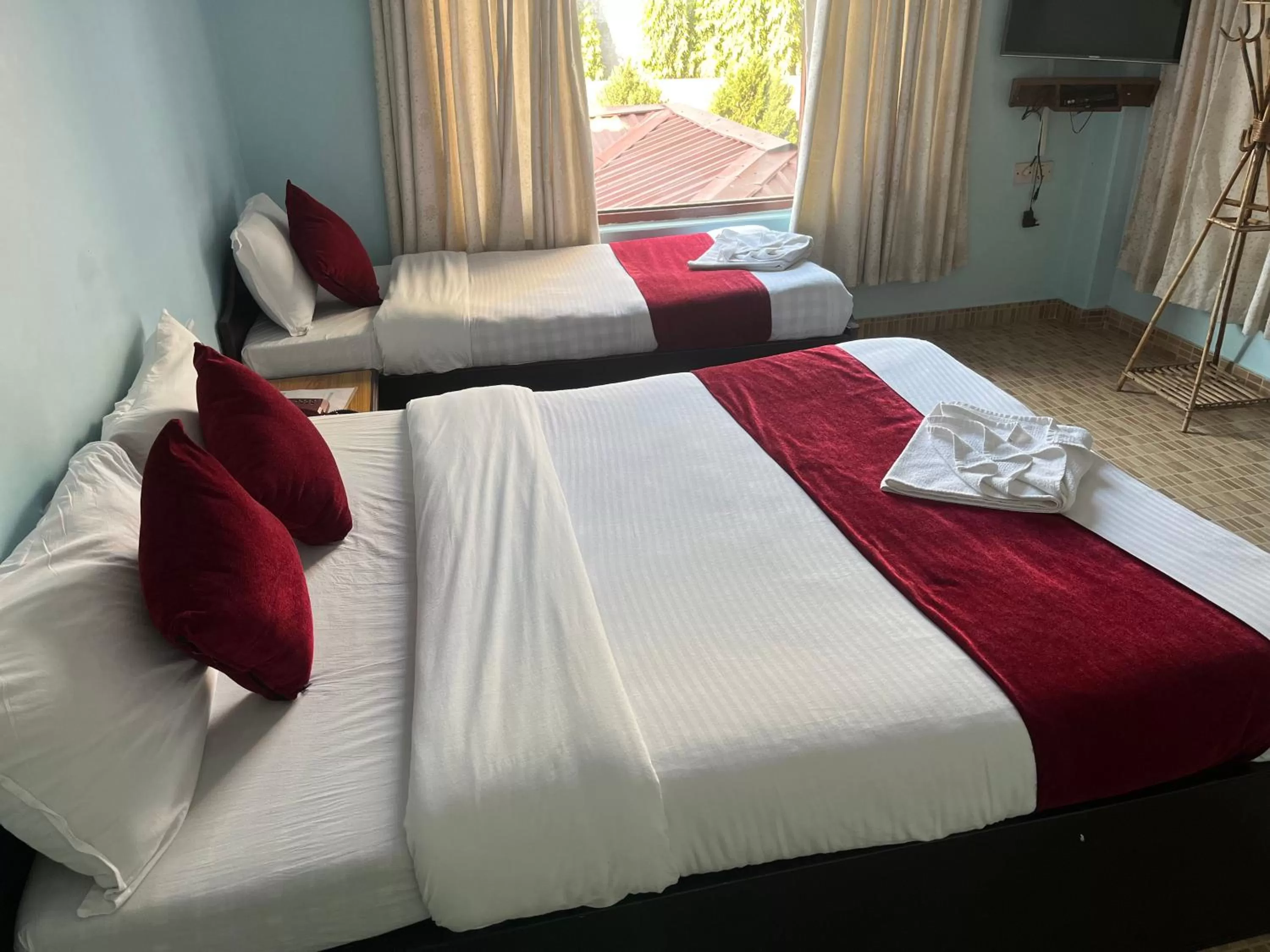 Bed in The North Face Inn