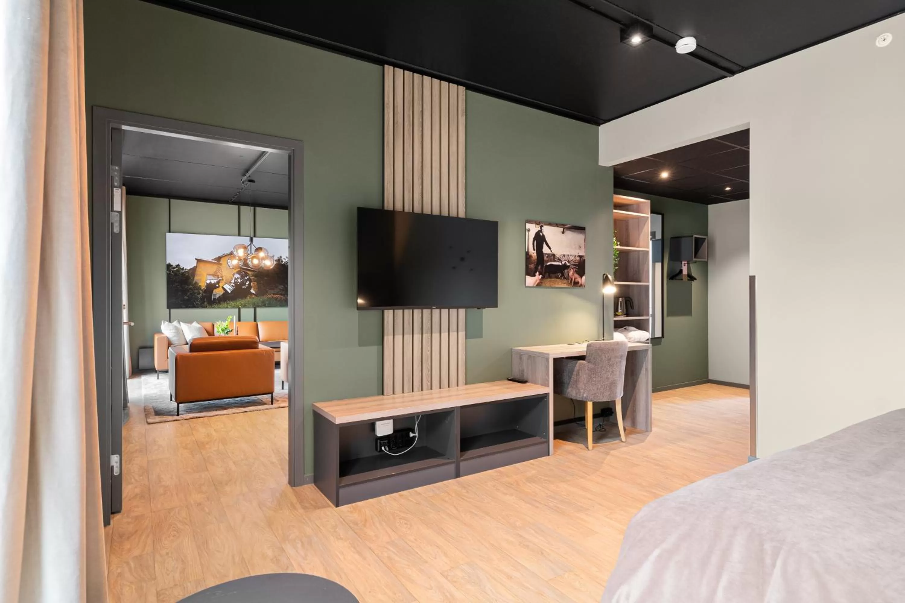 TV and multimedia, Bed in Hotell Jæren