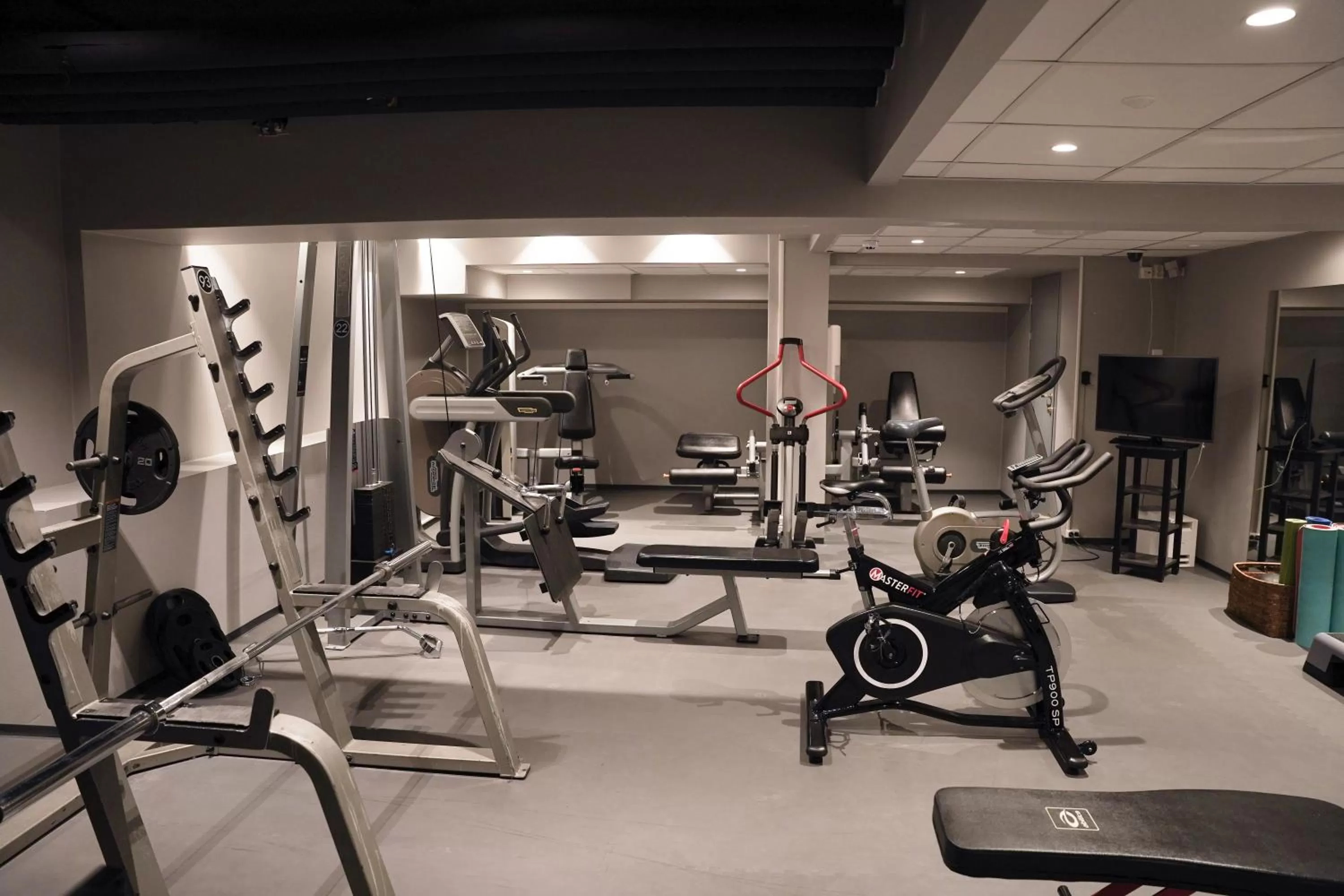 Fitness centre/facilities in Home Hotel Bastion