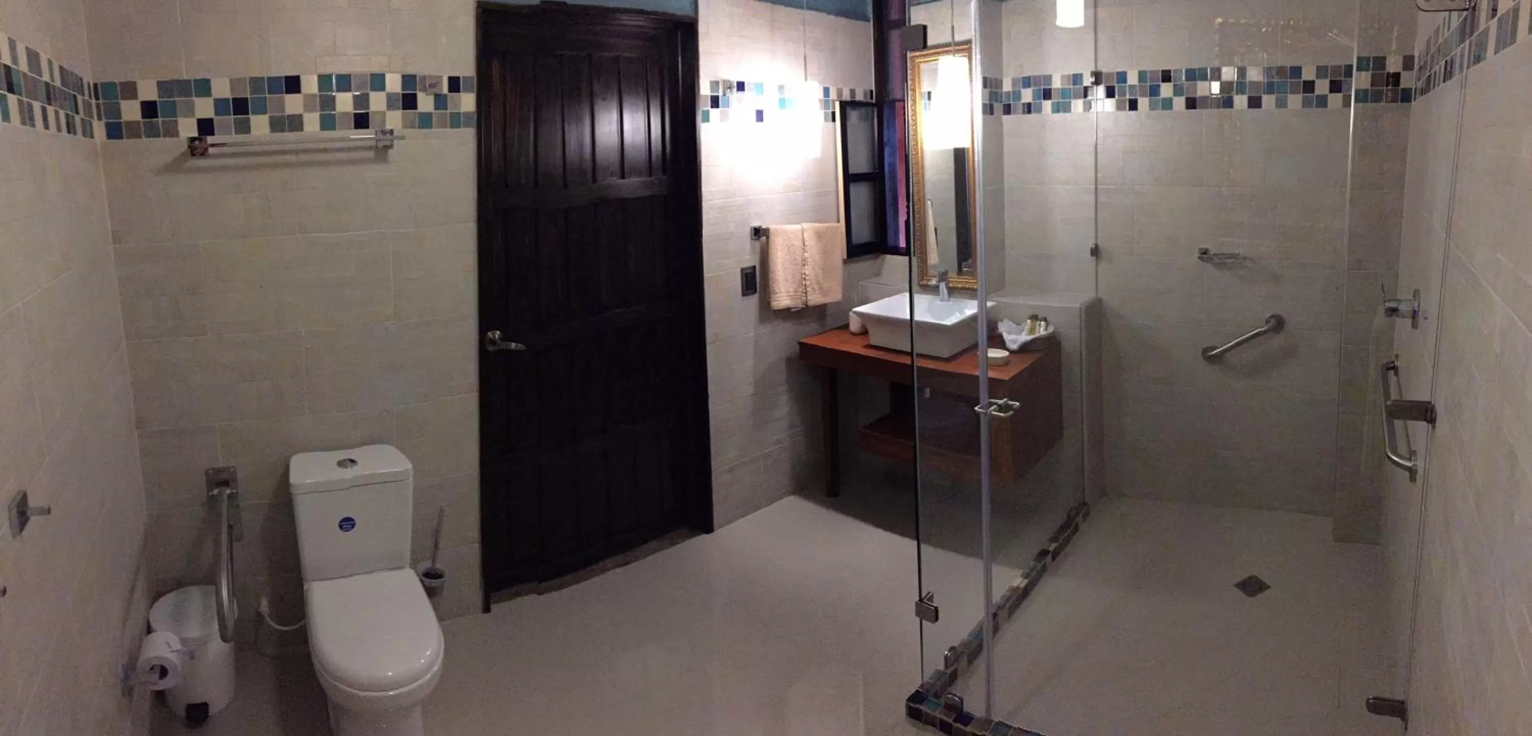 Bathroom in Monasterio San Agustín, Colombia