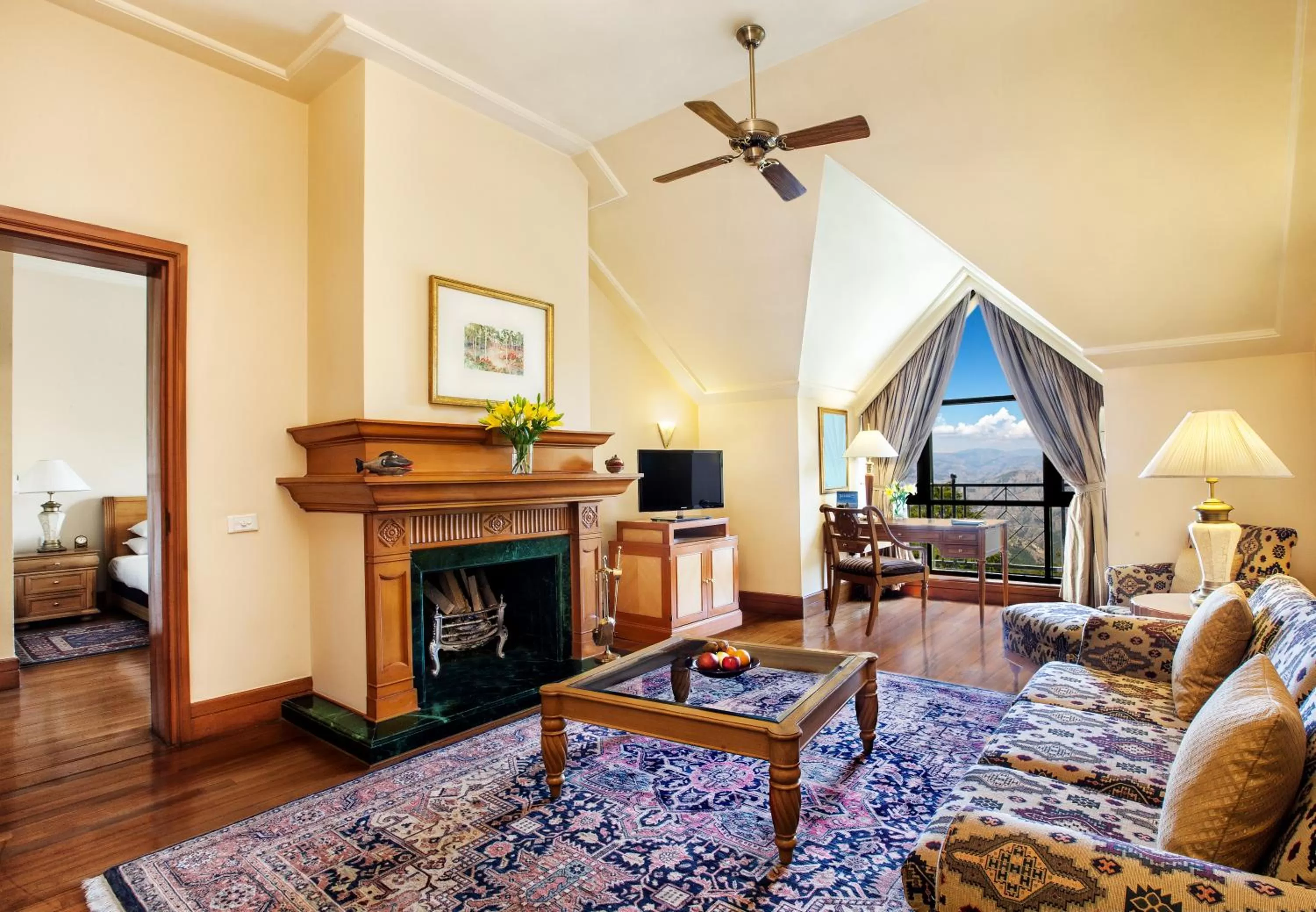 Living room in Wildflower Hall, An Oberoi Resort, Shimla