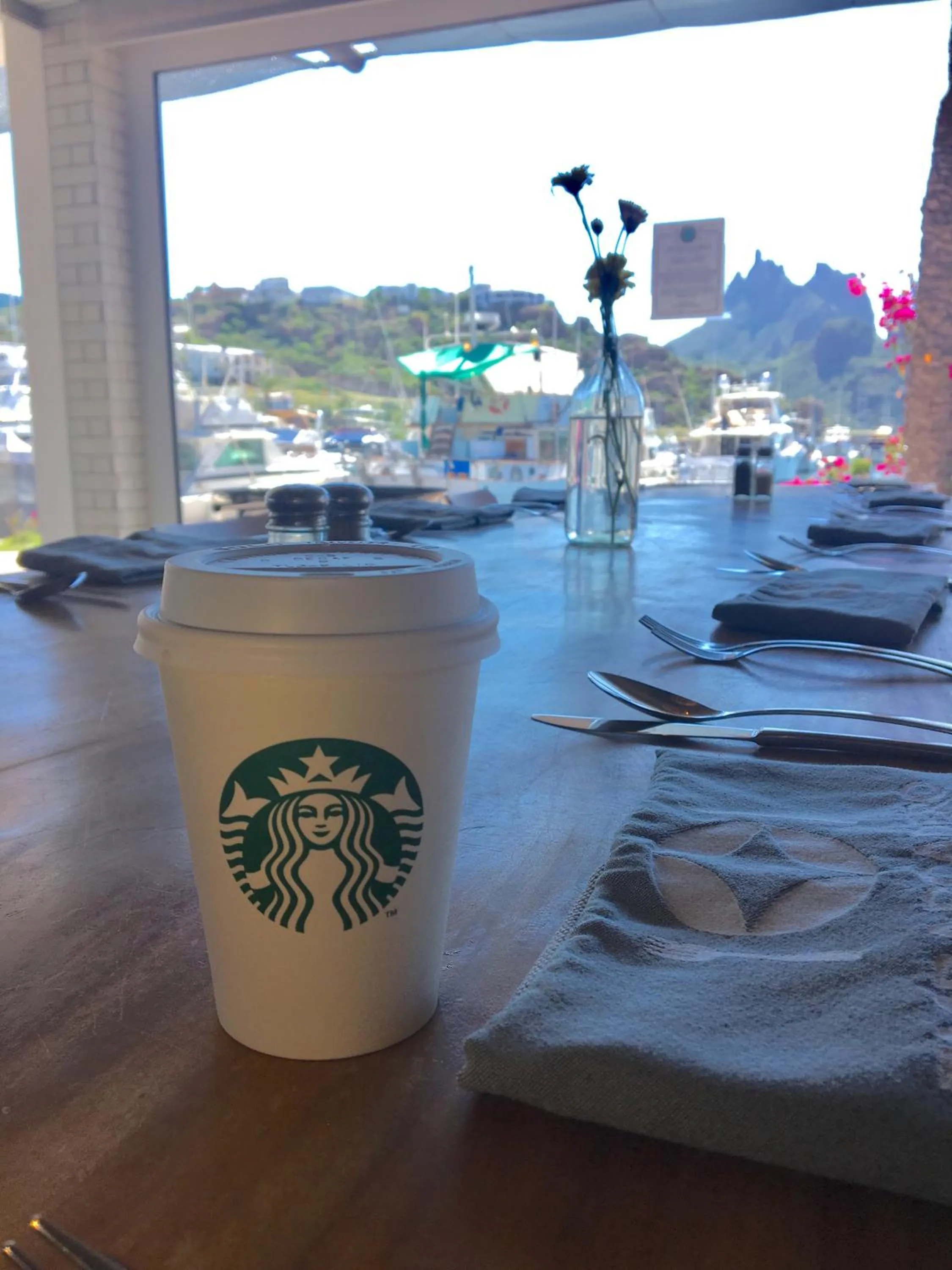 Dining area in Marinaterra Hotel & Spa
