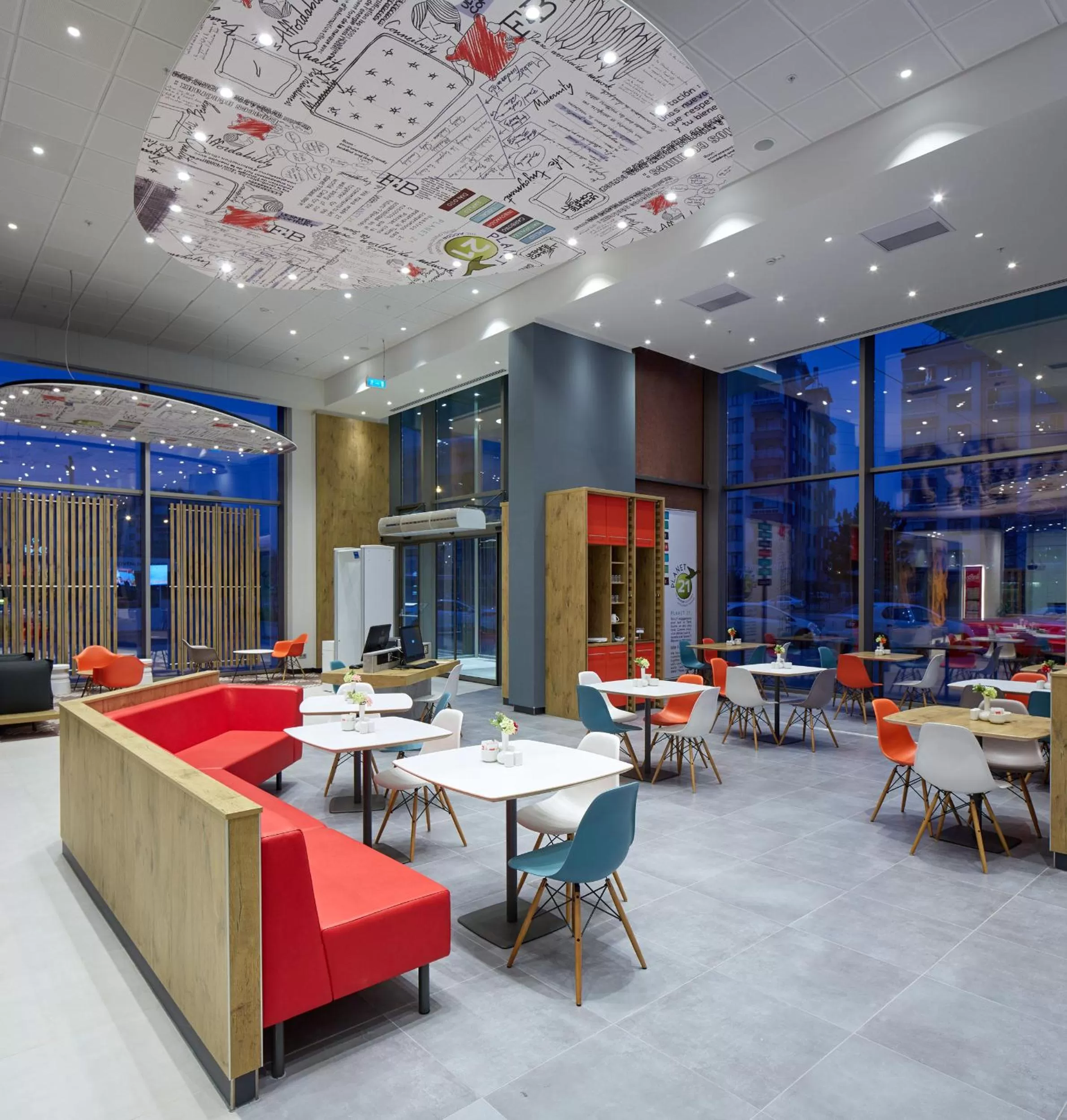 Restaurant/places to eat in Ibis Konya