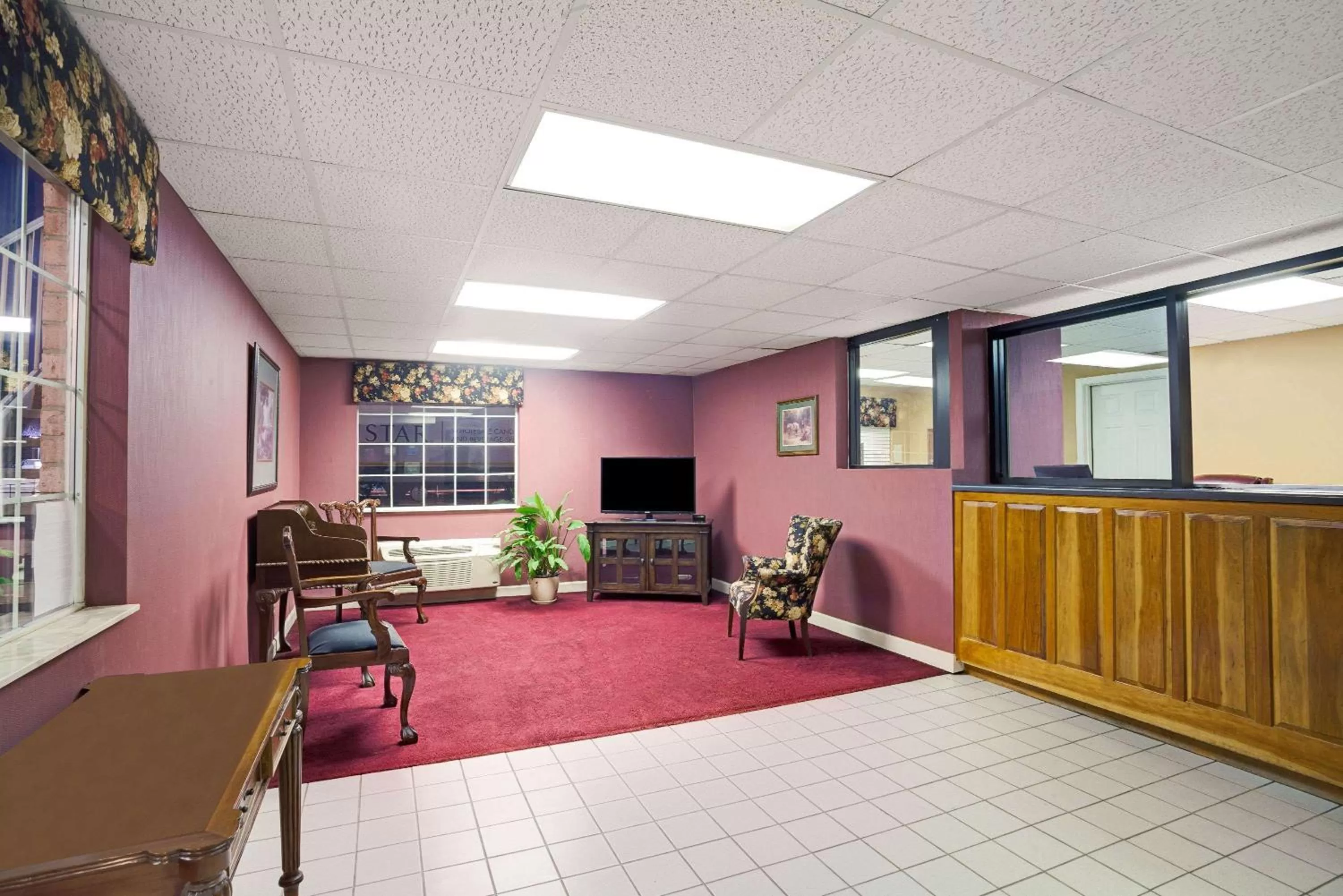 Lobby or reception in Days Inn by Wyndham Joelton/Nashville