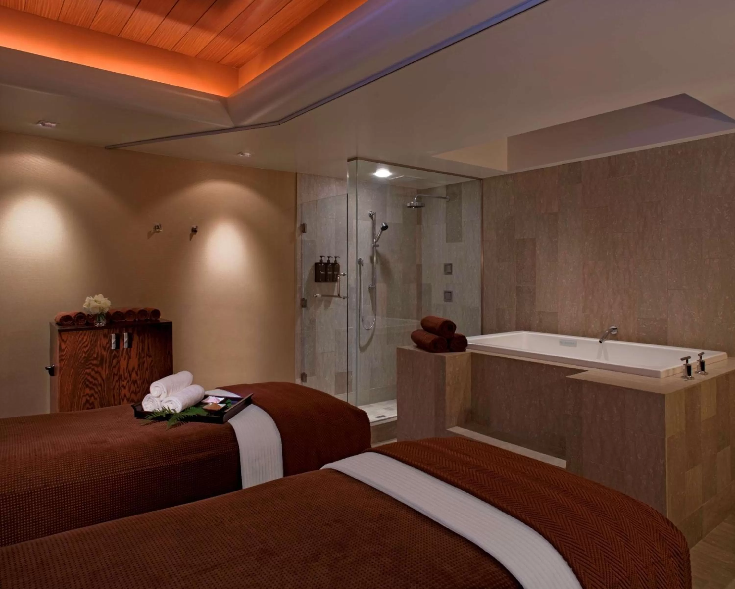 Spa and wellness centre/facilities, Bed in Hyatt at Olive 8