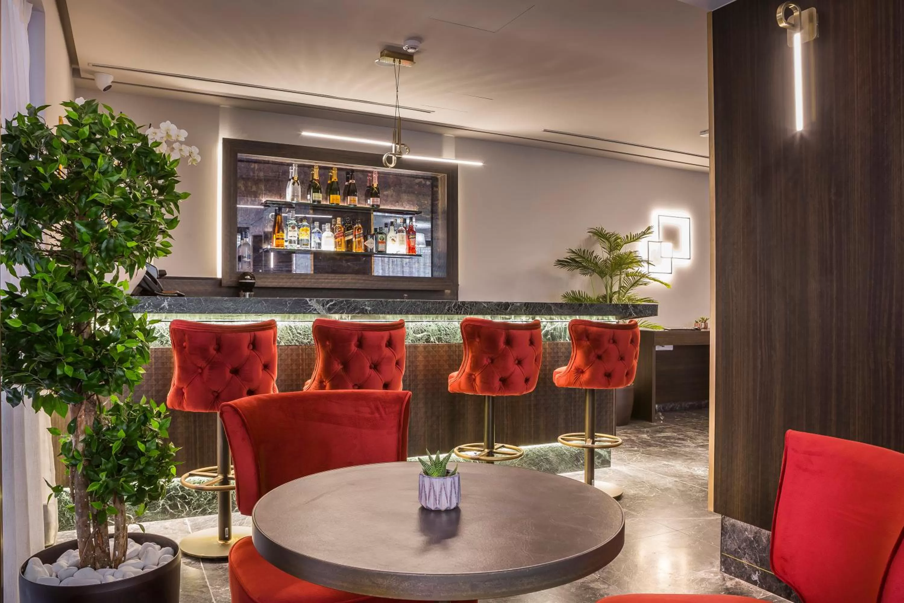 Living room in Royalty Hotel Athens